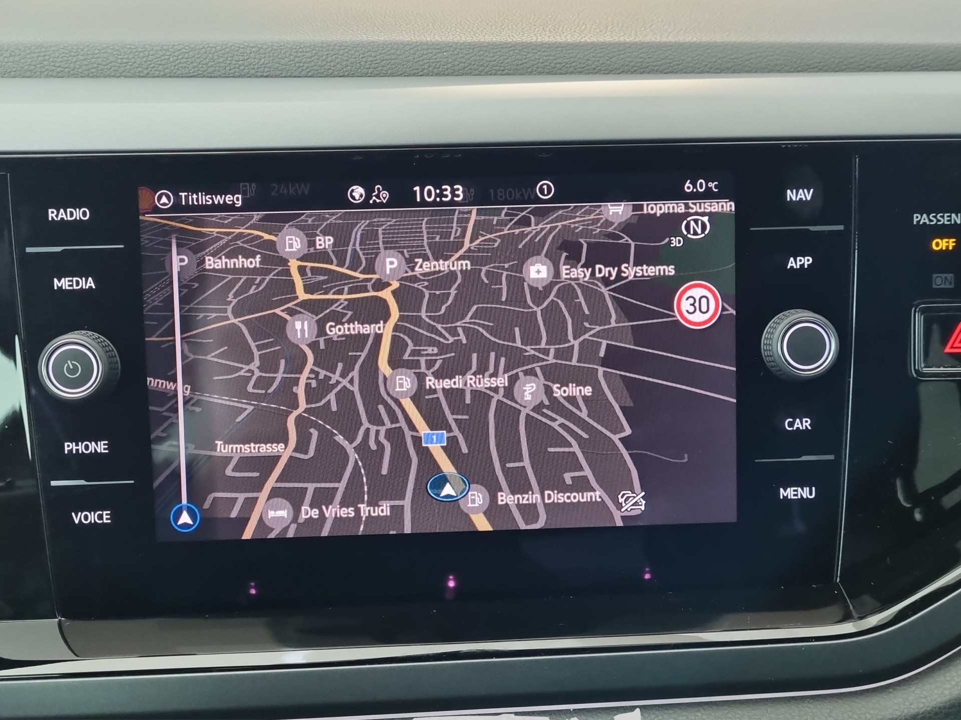 VW Taigo 1.5 TSI R-Line DSG-image-12