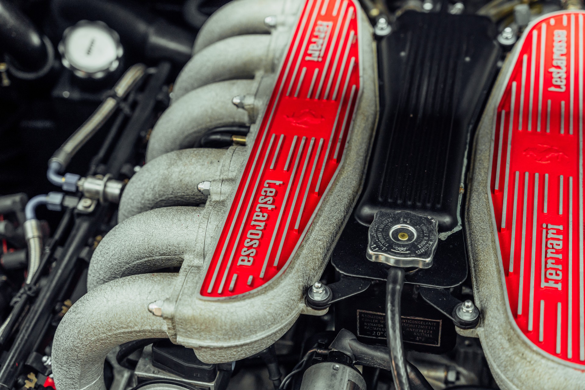 FERRARI 512 TR-image-18