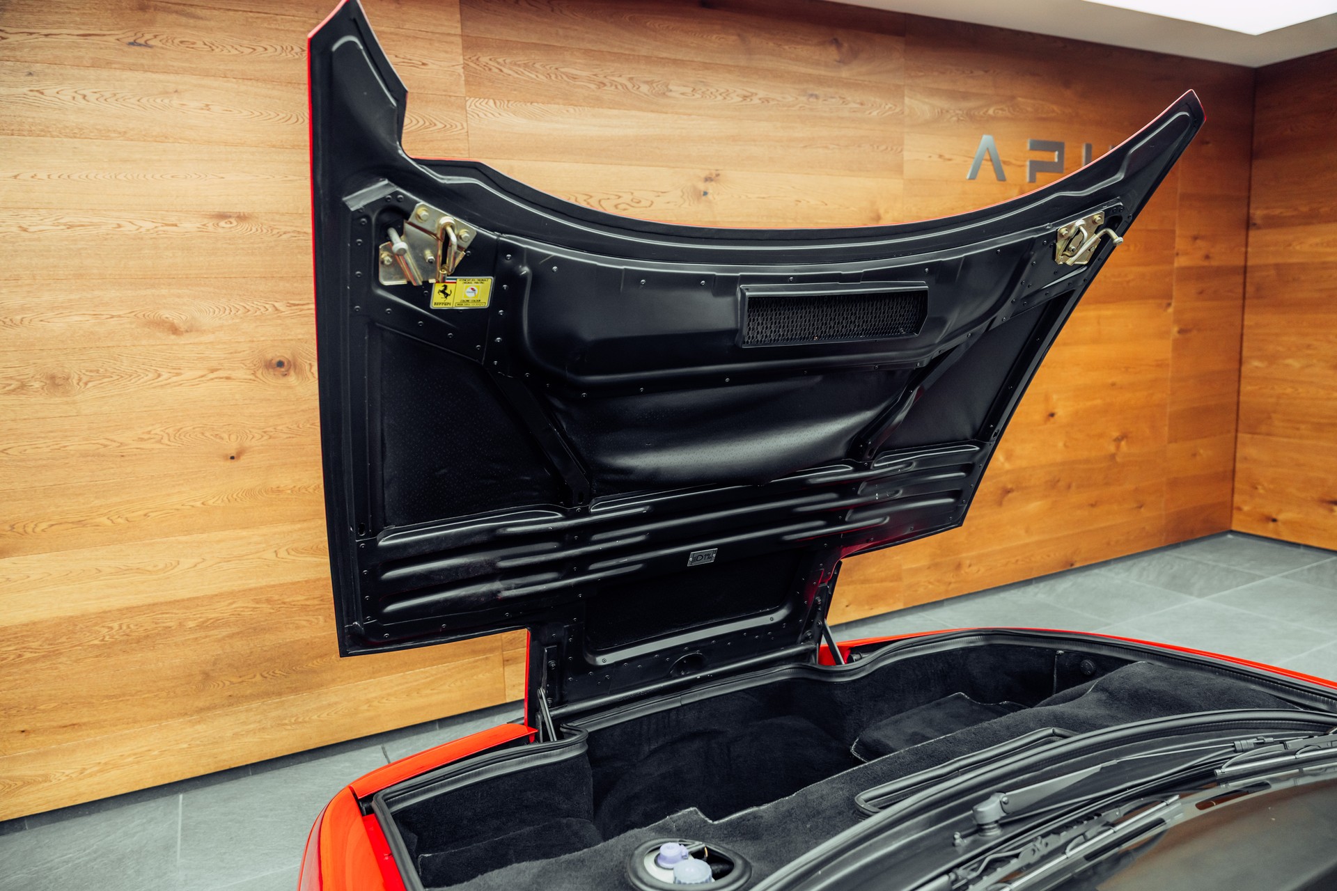 FERRARI 512 TR-image-19