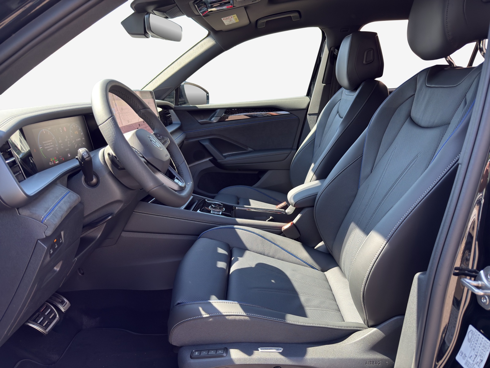 VW Tayron 1.5 TSI evo2 eHybrid R-Line DSG-image-7