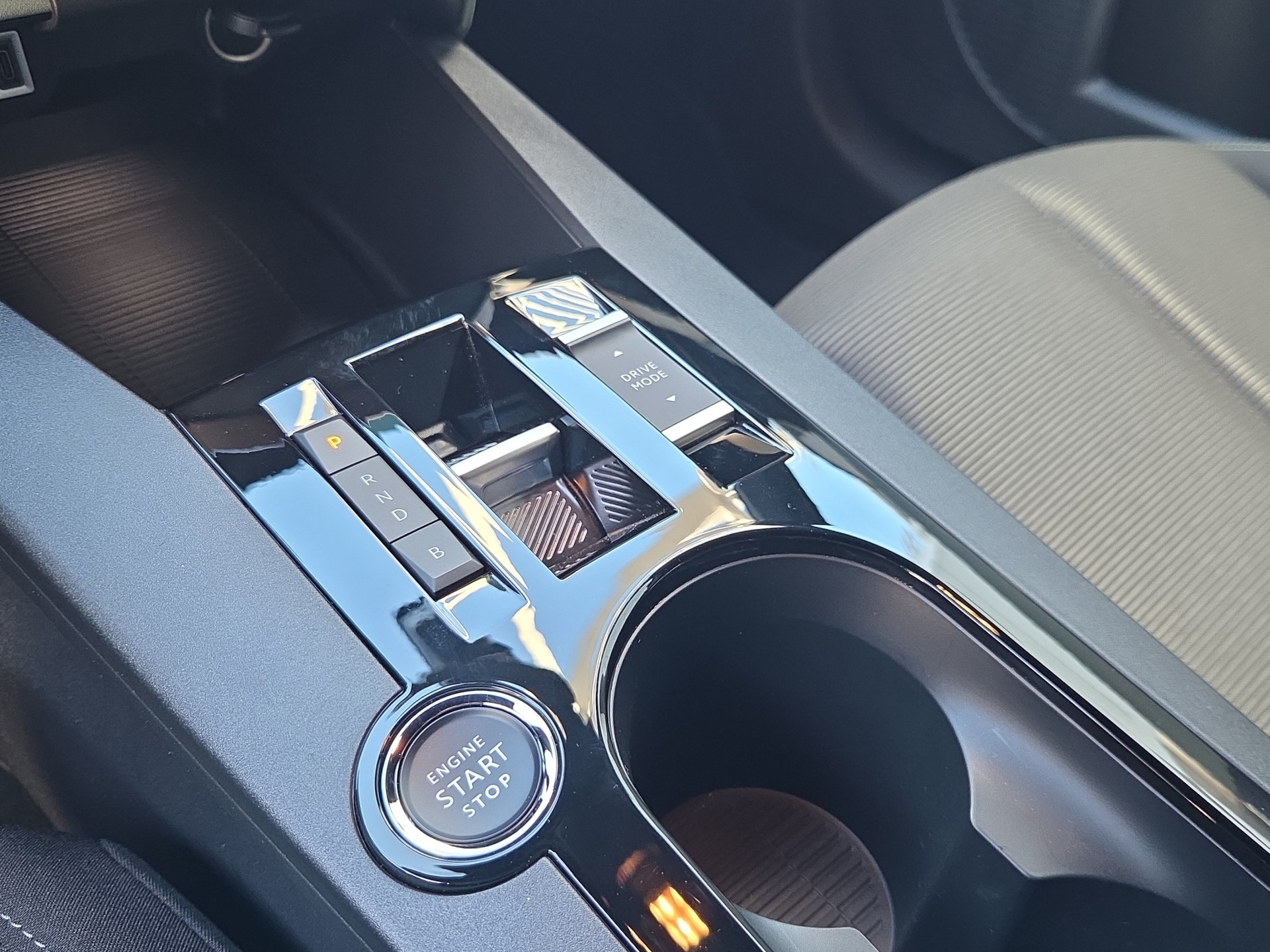 LANCIA Ypsilon Elektro 156-image-11