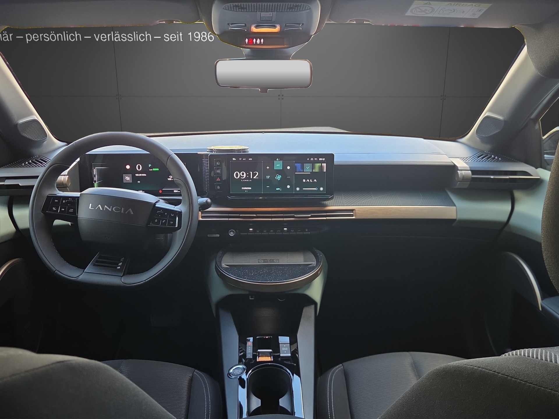 LANCIA Ypsilon Elektro 156-image-5