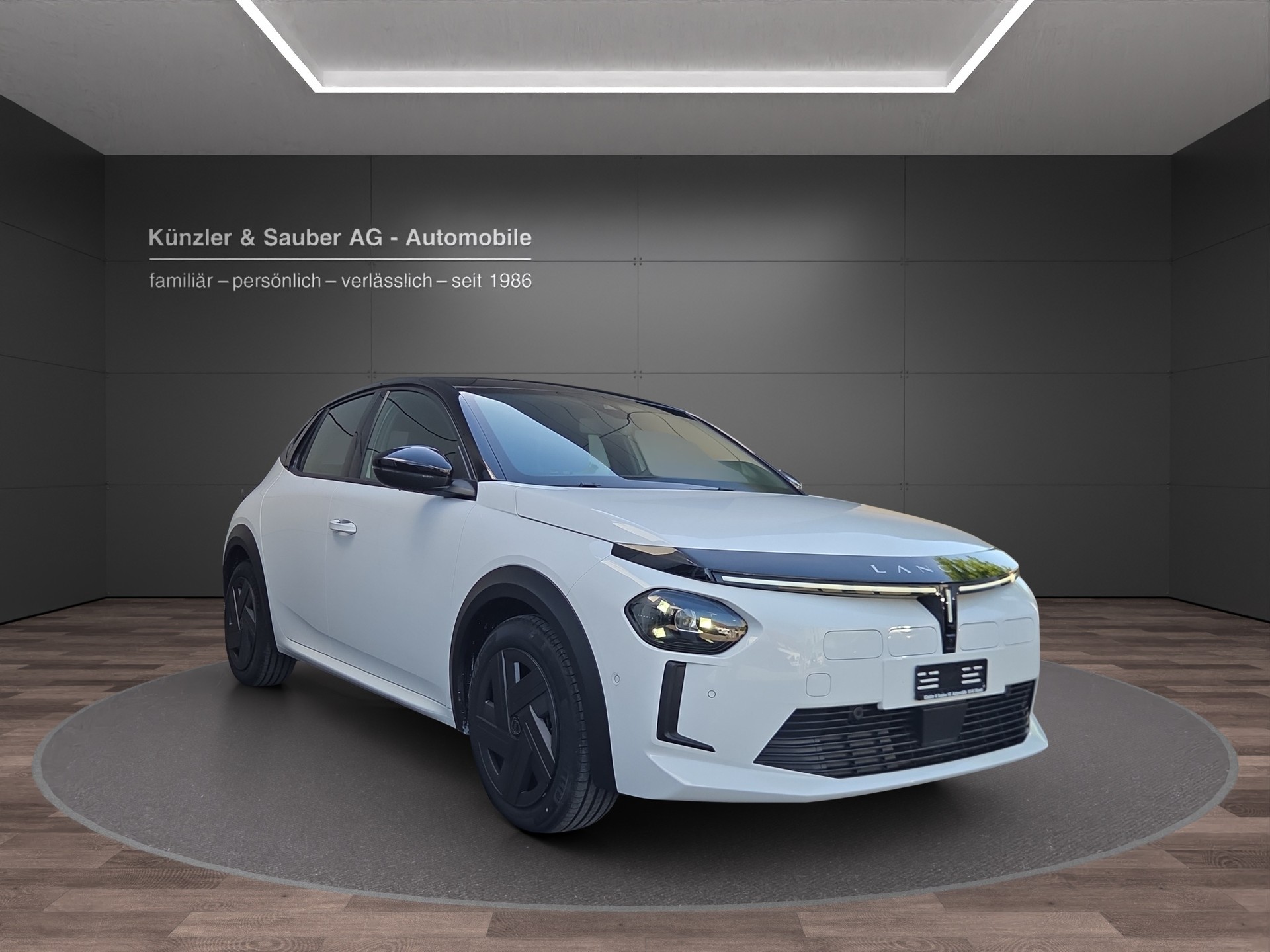 LANCIA Ypsilon Elektro 156-showroom-element-1