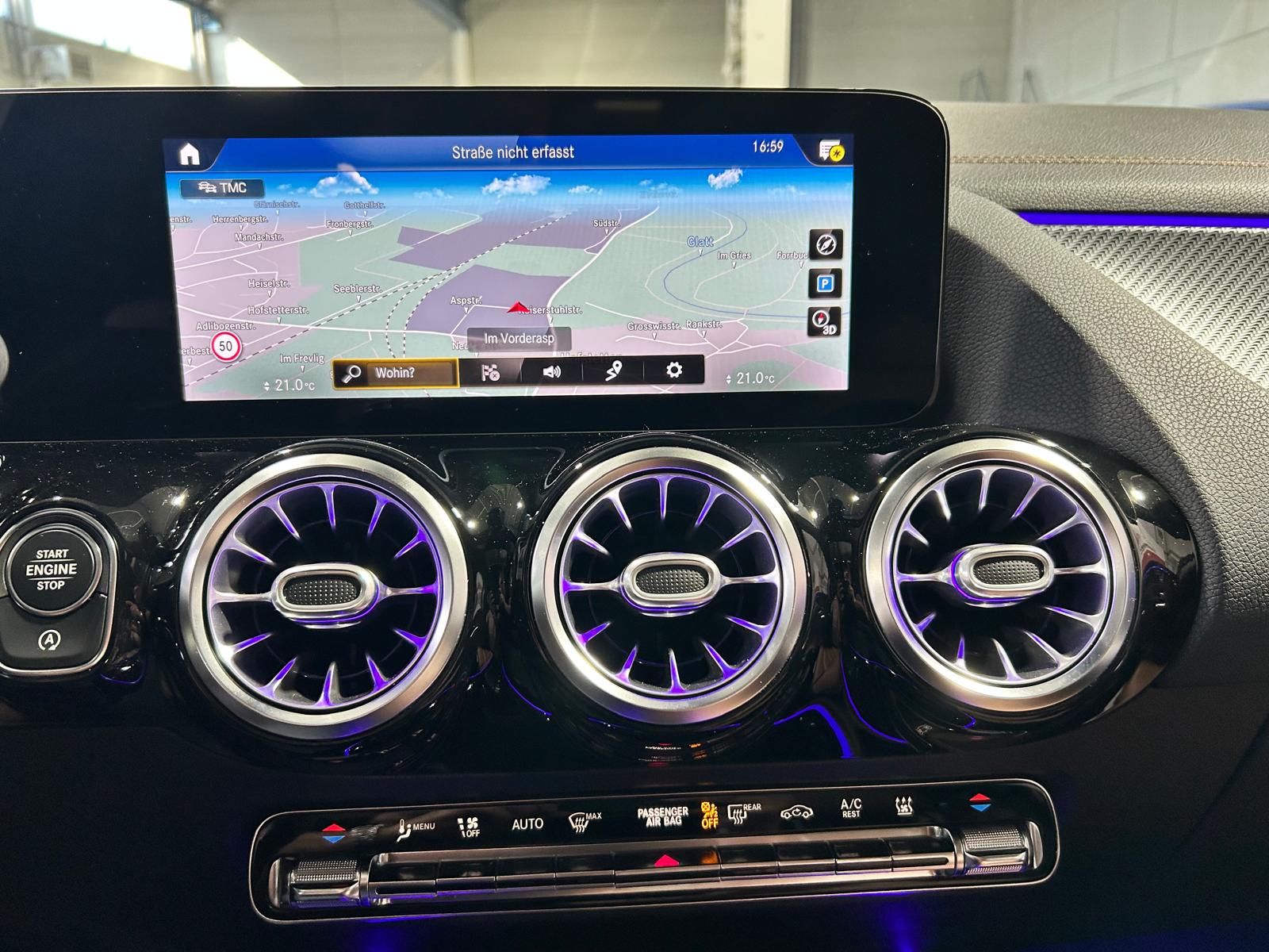 MERCEDES-BENZ GLA 35 AMG 4matic CH FAHRZEUG-image-14