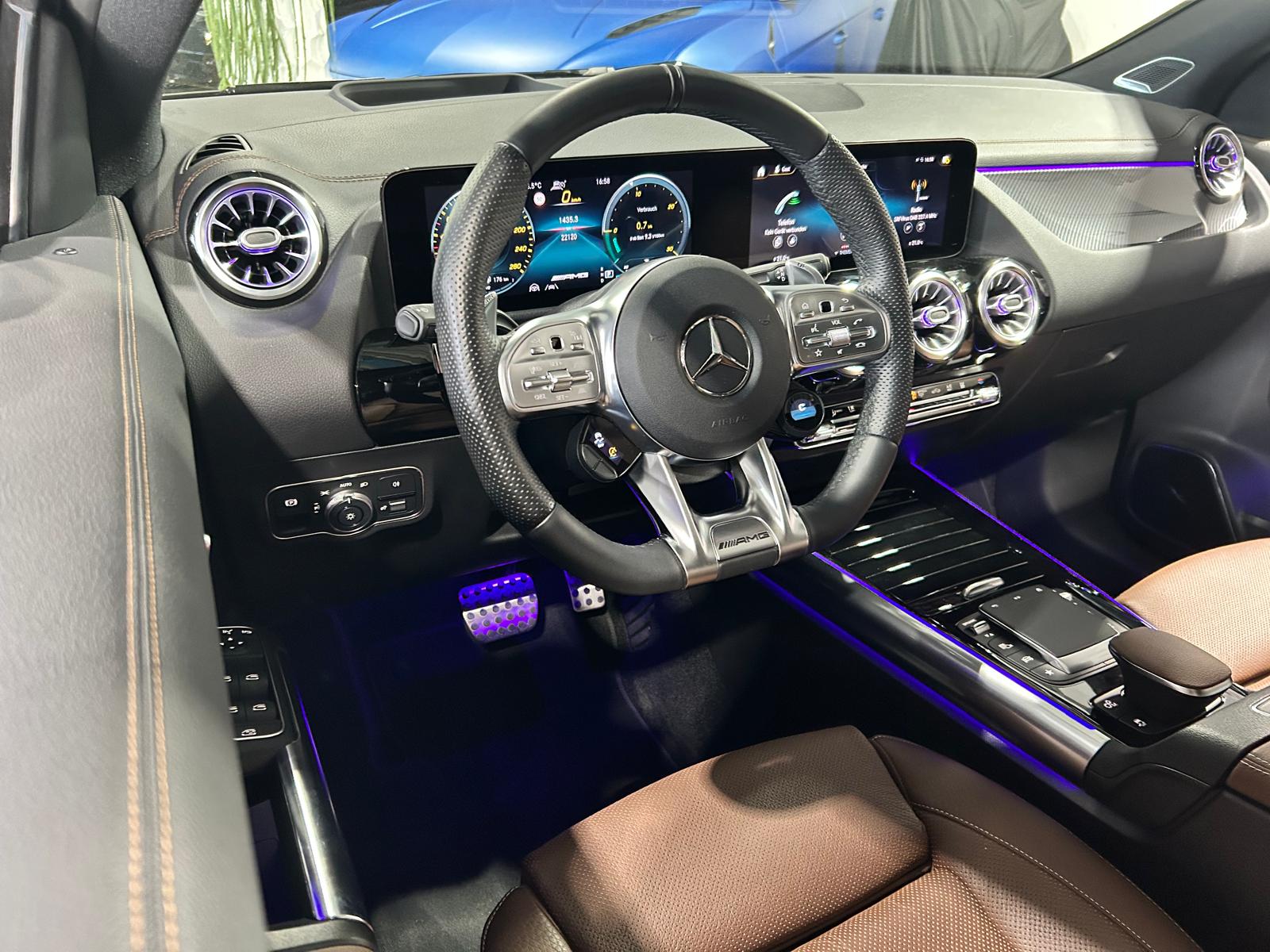 MERCEDES-BENZ GLA 35 AMG 4matic CH FAHRZEUG-image-10