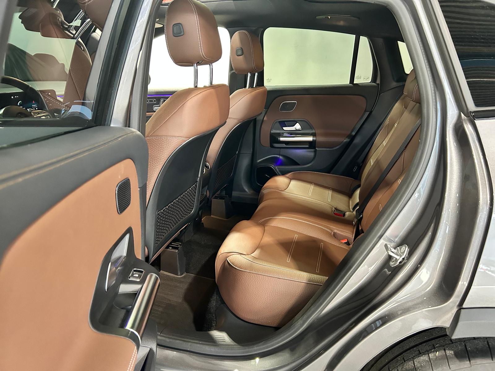 MERCEDES-BENZ GLA 35 AMG 4matic CH FAHRZEUG-image-7
