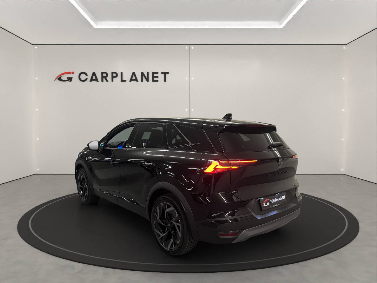 RENAULT Symbioz 1.8 E-Tech esprit Alpine-showroom-element-3