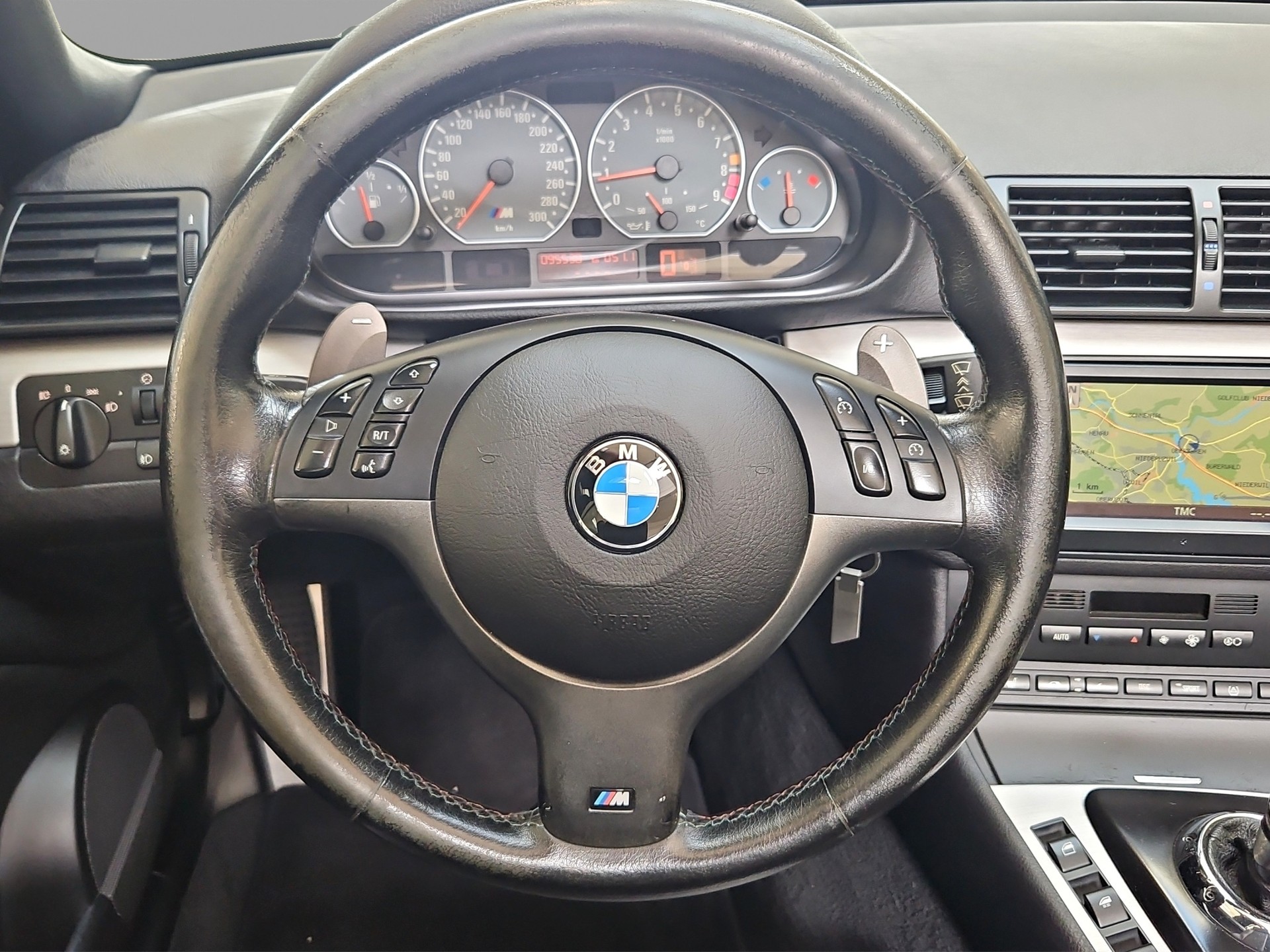 BMW M3 Cabriolet-image-7