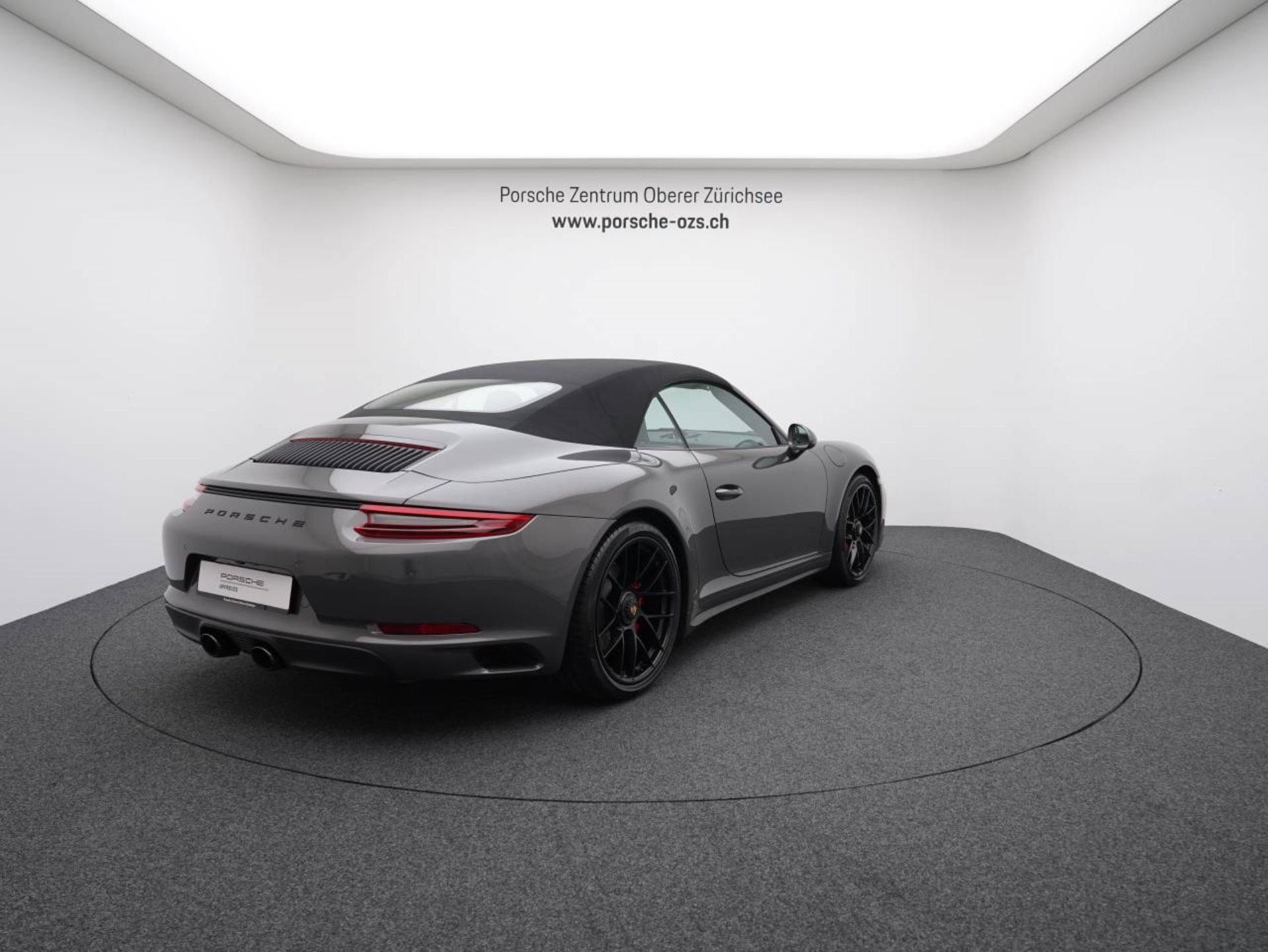 PORSCHE 911 Carrera GTS Cabriolet-image-6