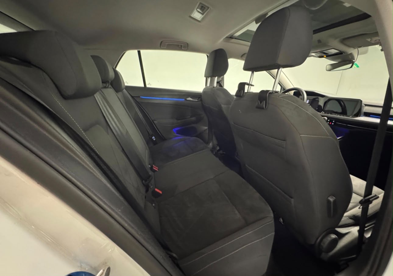 VW Golf 2.0 TDI Style DSG-image-1