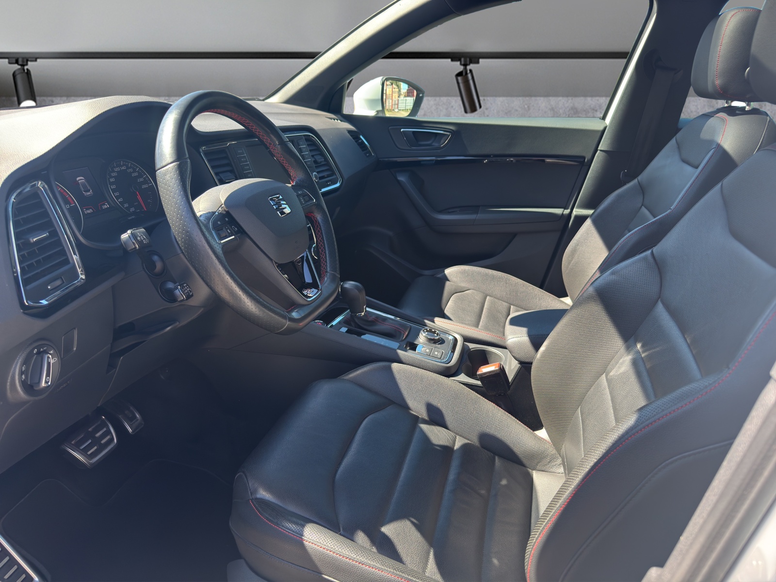 SEAT Ateca 2.0 TSI FR 4Drive DSG-image-5