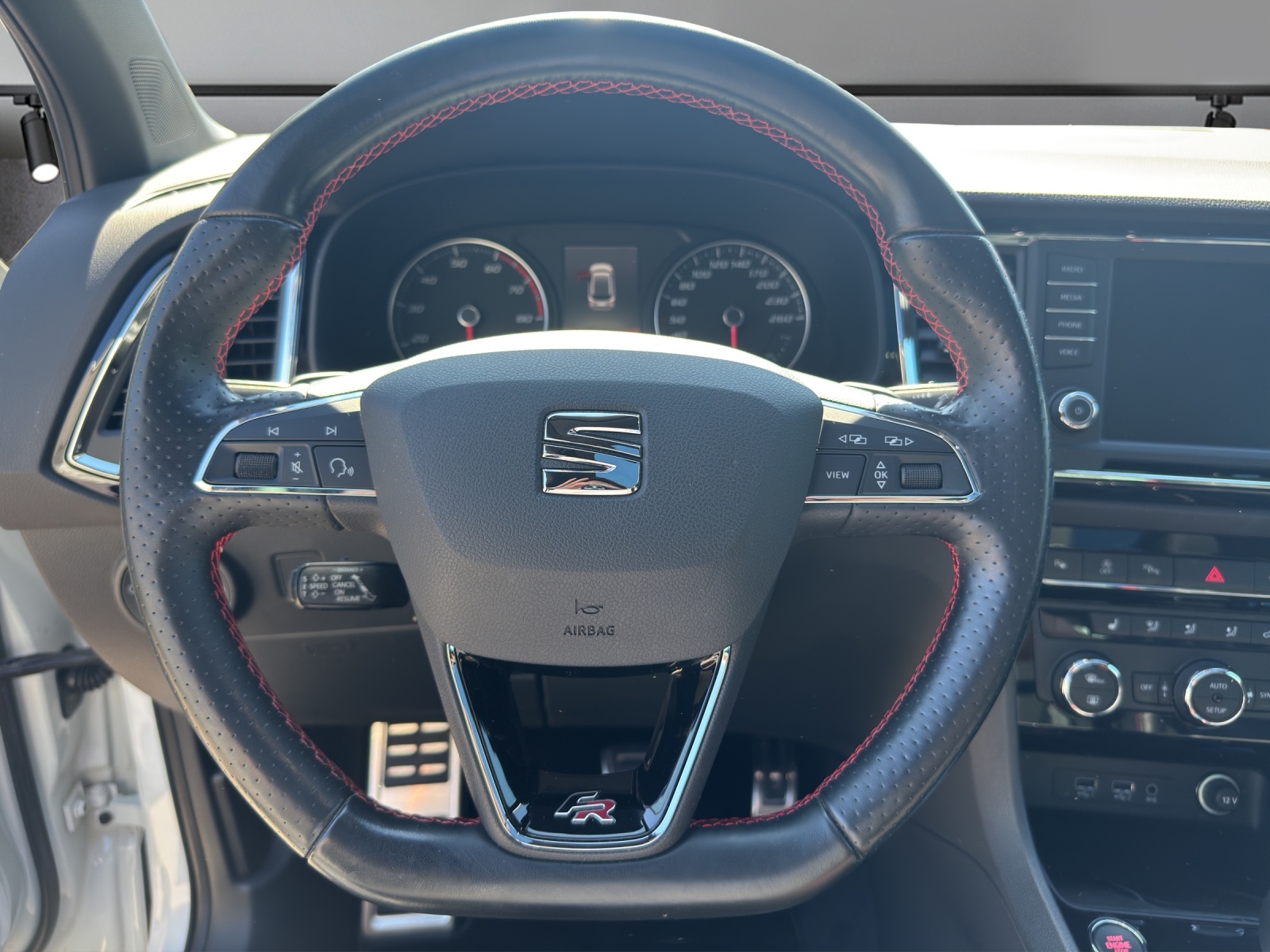 SEAT Ateca 2.0 TSI FR 4Drive DSG-image-6