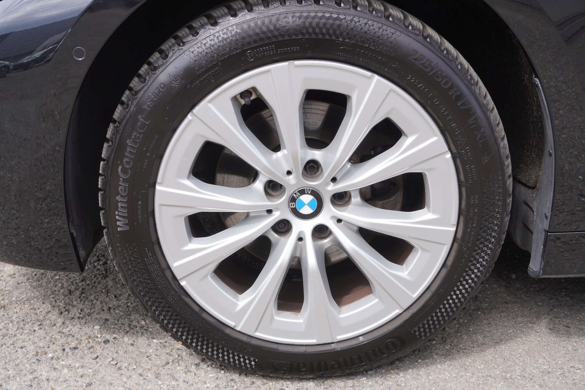 BMW 320d xDrive 48V Touring Steptronic-image-8