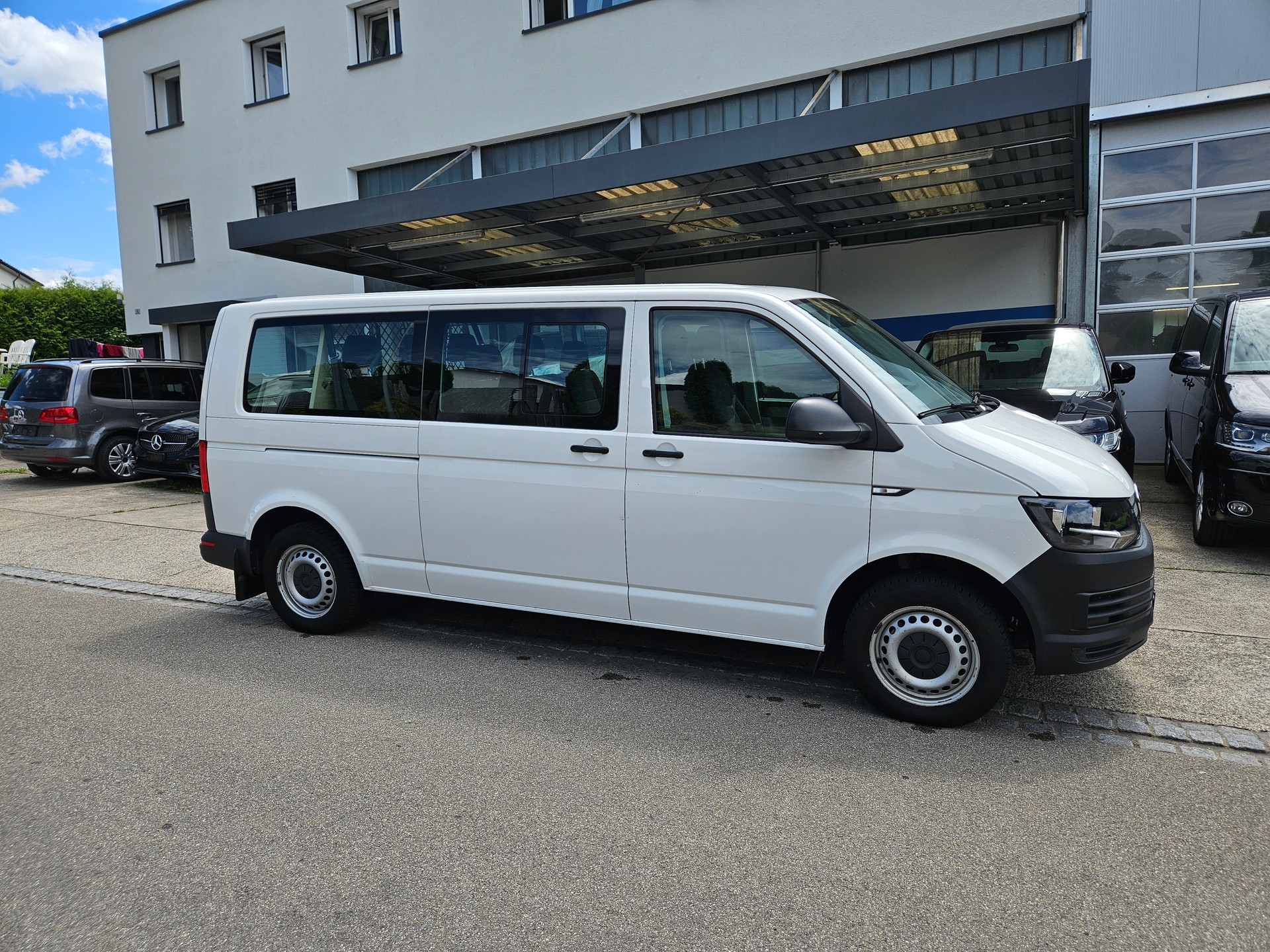 VW T6 2.0 TDI 4Motion-image-1