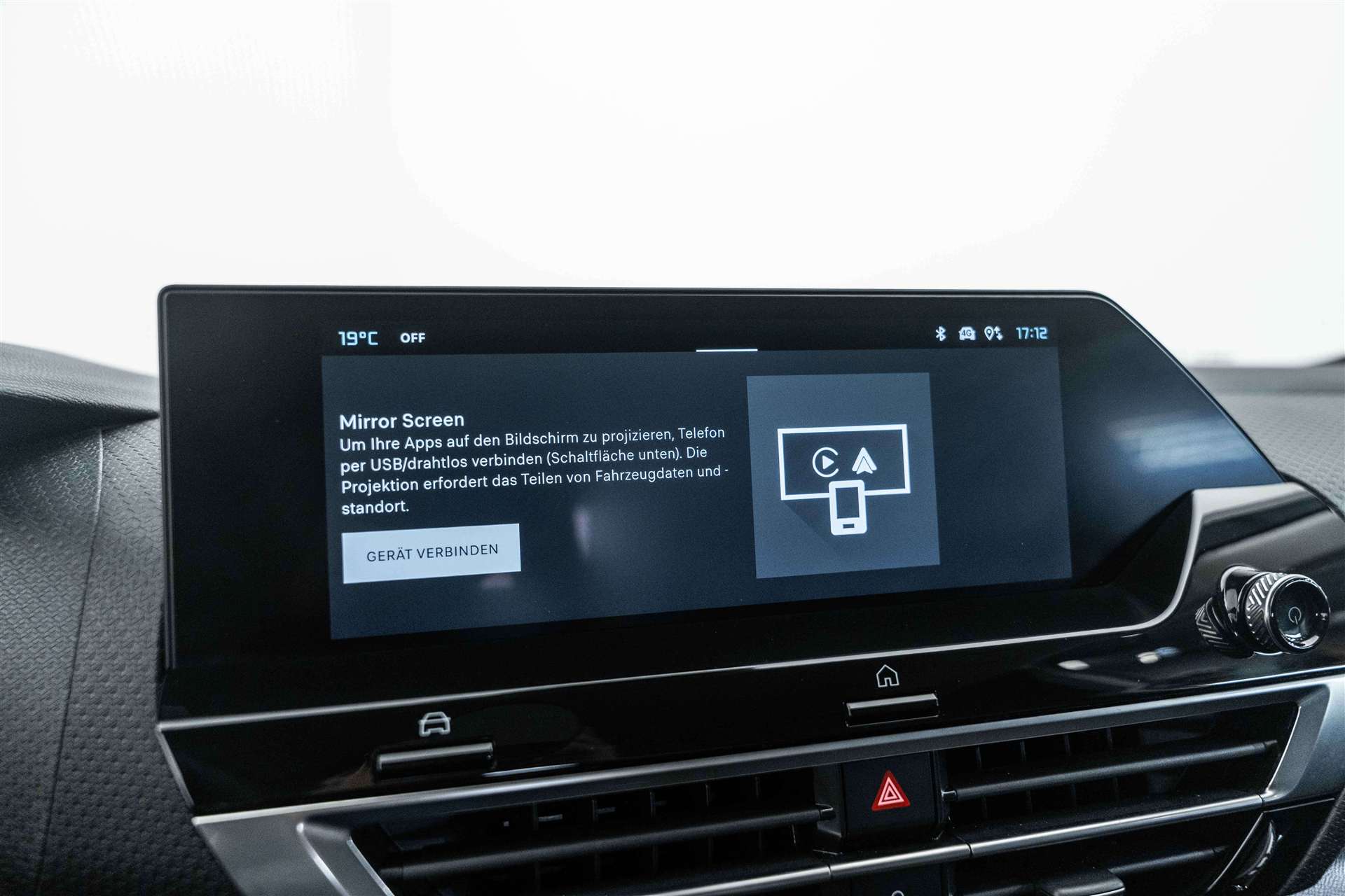CITROEN C4 1.2 PureTech 130 Shine EAT8-Automat-image-20