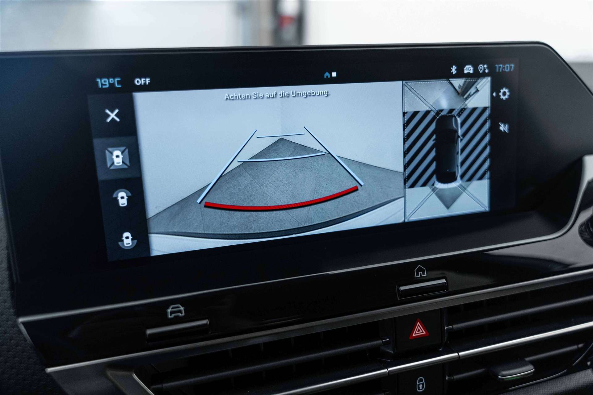 CITROEN C4 1.2 PureTech 130 Shine EAT8-Automat-image-16