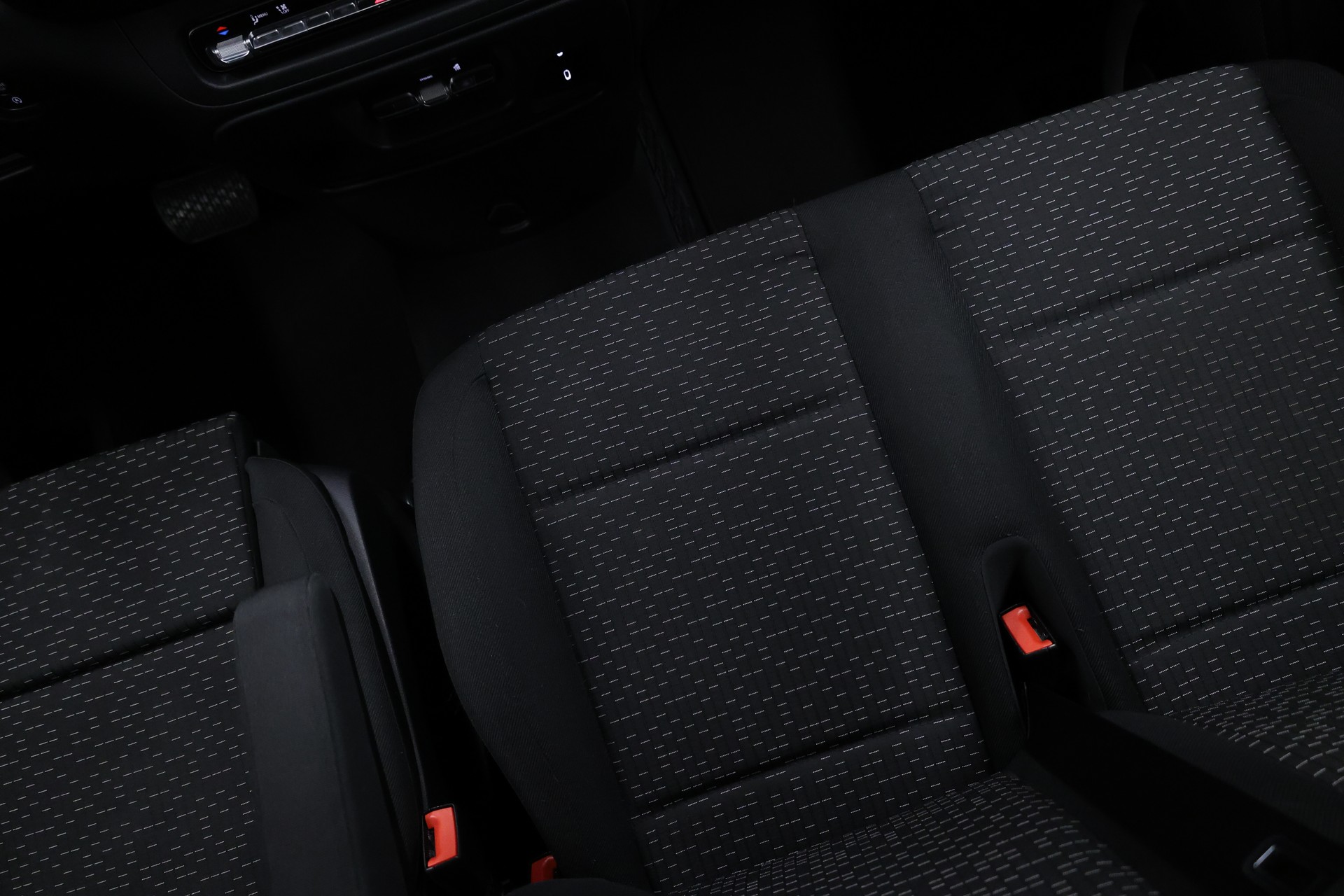 MERCEDES-BENZ Vito 116 Kombi L 2.0 CDI Select-image-23