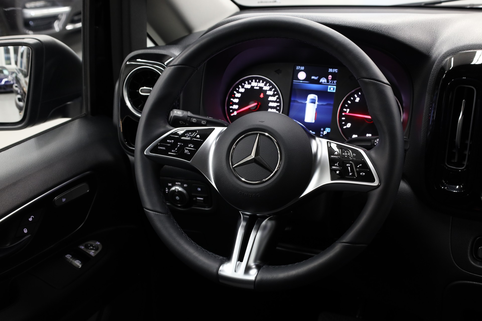 MERCEDES-BENZ Vito 116 Kombi L 2.0 CDI Select-image-16