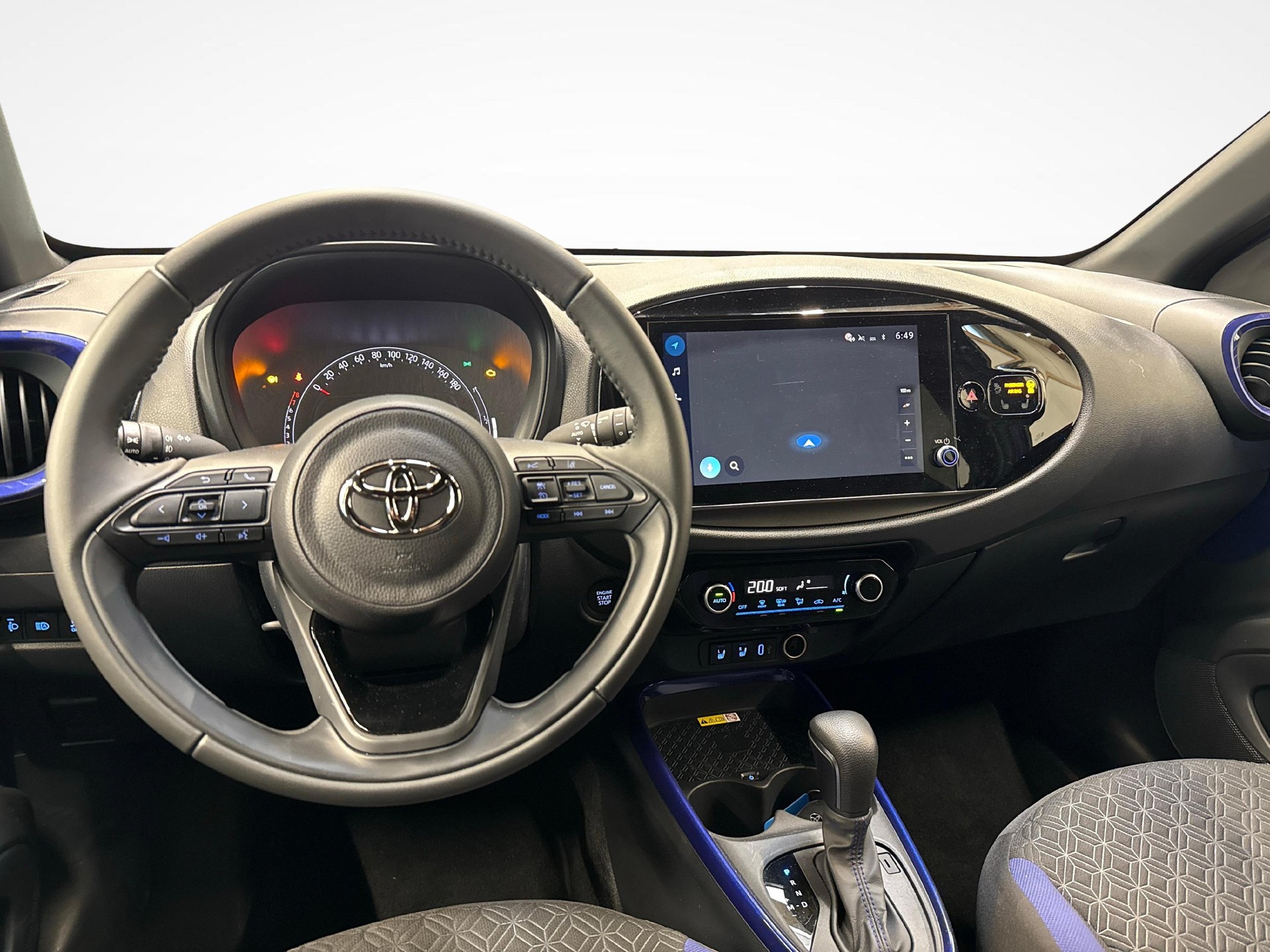 TOYOTA Aygo X 1.0 VVT-i Trend-image-8