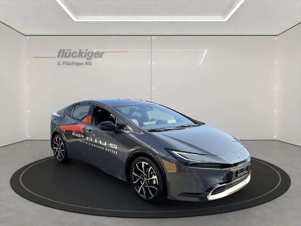 TOYOTA Prius 2.0 Plug-In-Hybrid Premium-showroom-element-2