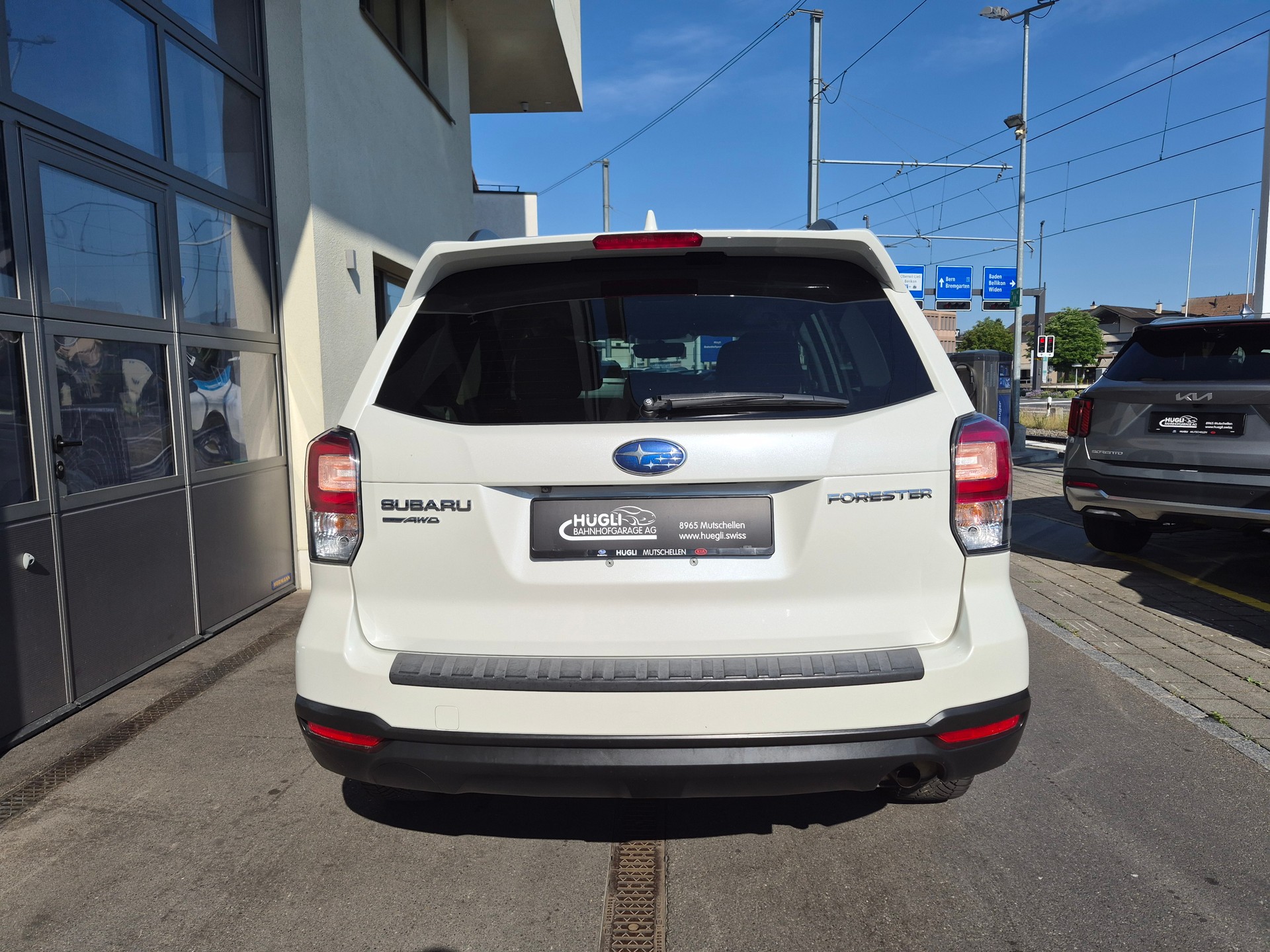SUBARU FORESTER 2.5 USA-image-5