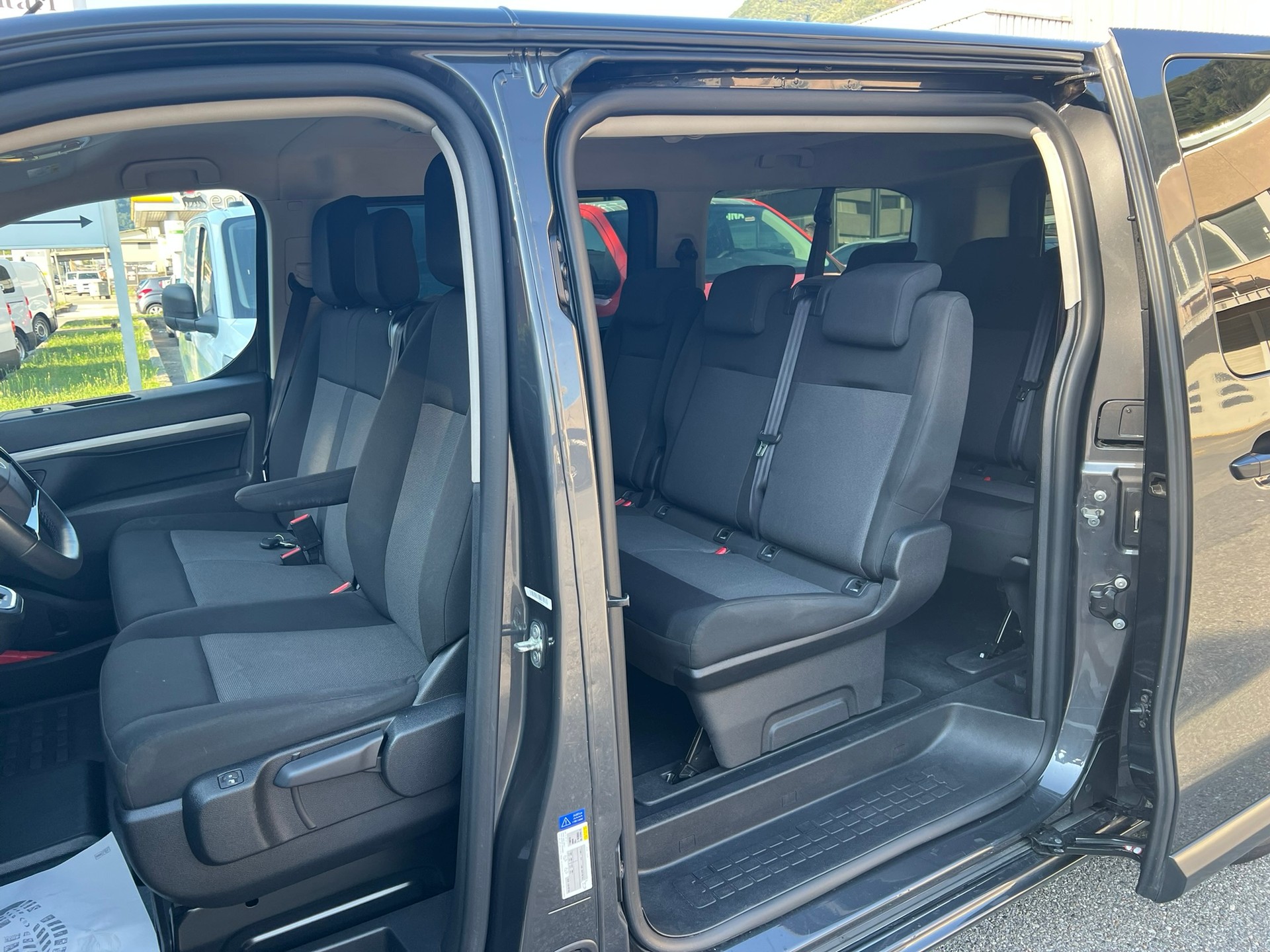 CITROEN Spacetourer 2.0 BlueHDi You XL EAT8-image-3