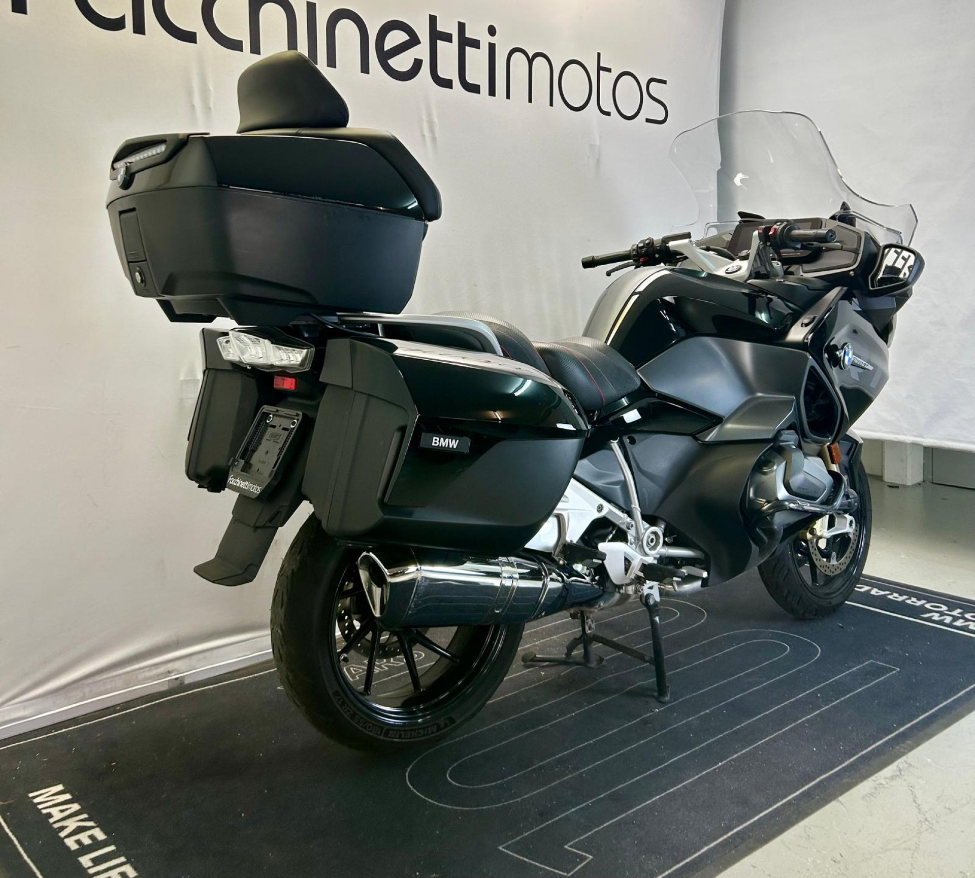 BMW R 1250 RT Triple Black ** Garantie Constructeur 05.2028 **-image-2