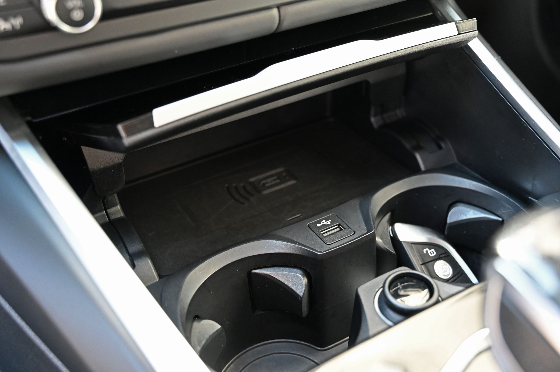 BMW-ALPINA D3 S BiTurbo Touring 3.0d xDrive Switch-Tronic **8-Fach Alpina Räder**-image-17