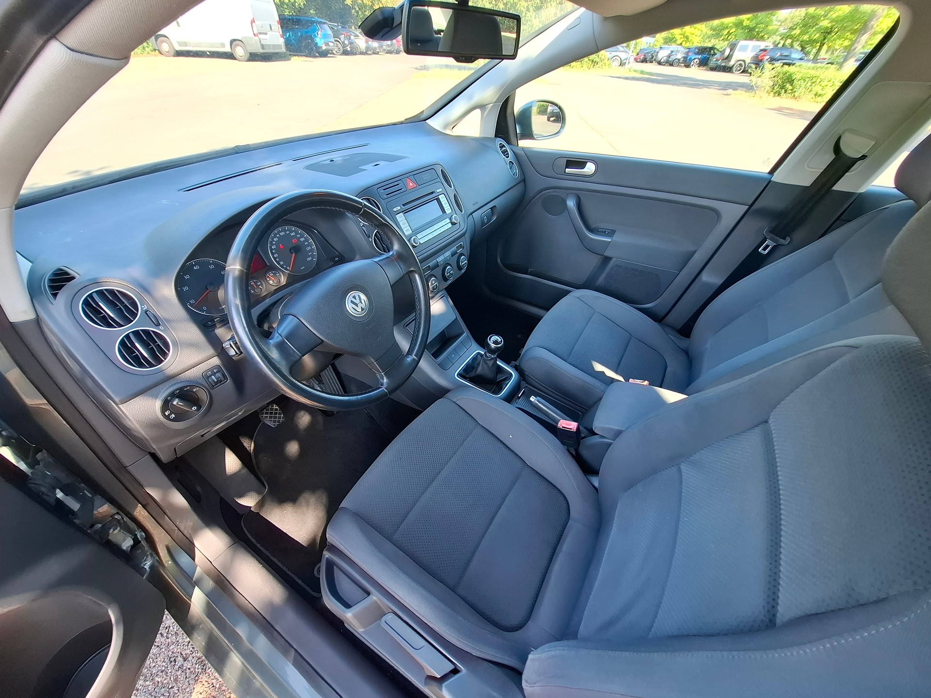 VW Golf Plus 2.0 FSI Comfortline-image-10
