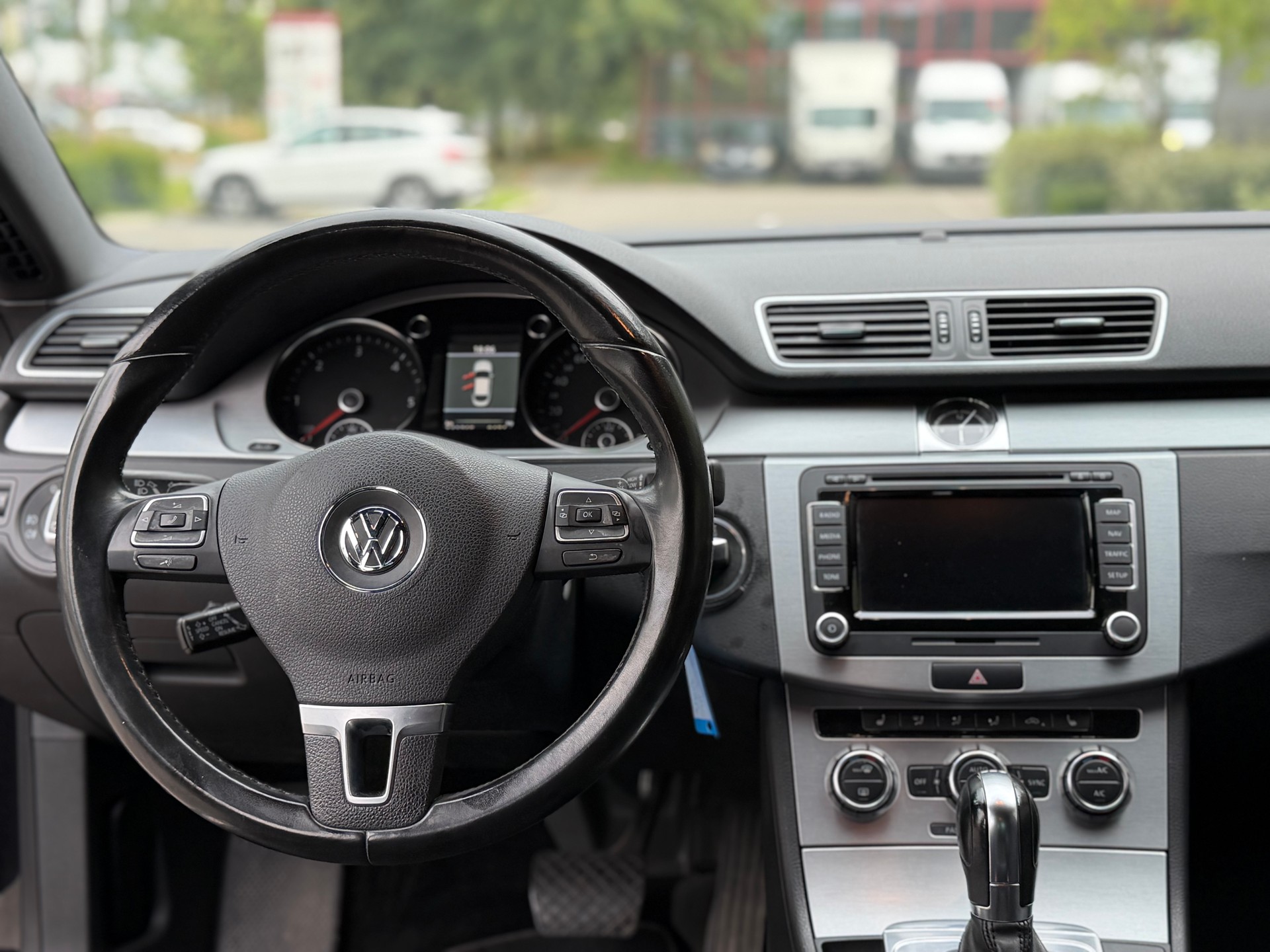 VW CC 2.0 TDI BlueMotion Technology 4Motion DSG-image-10