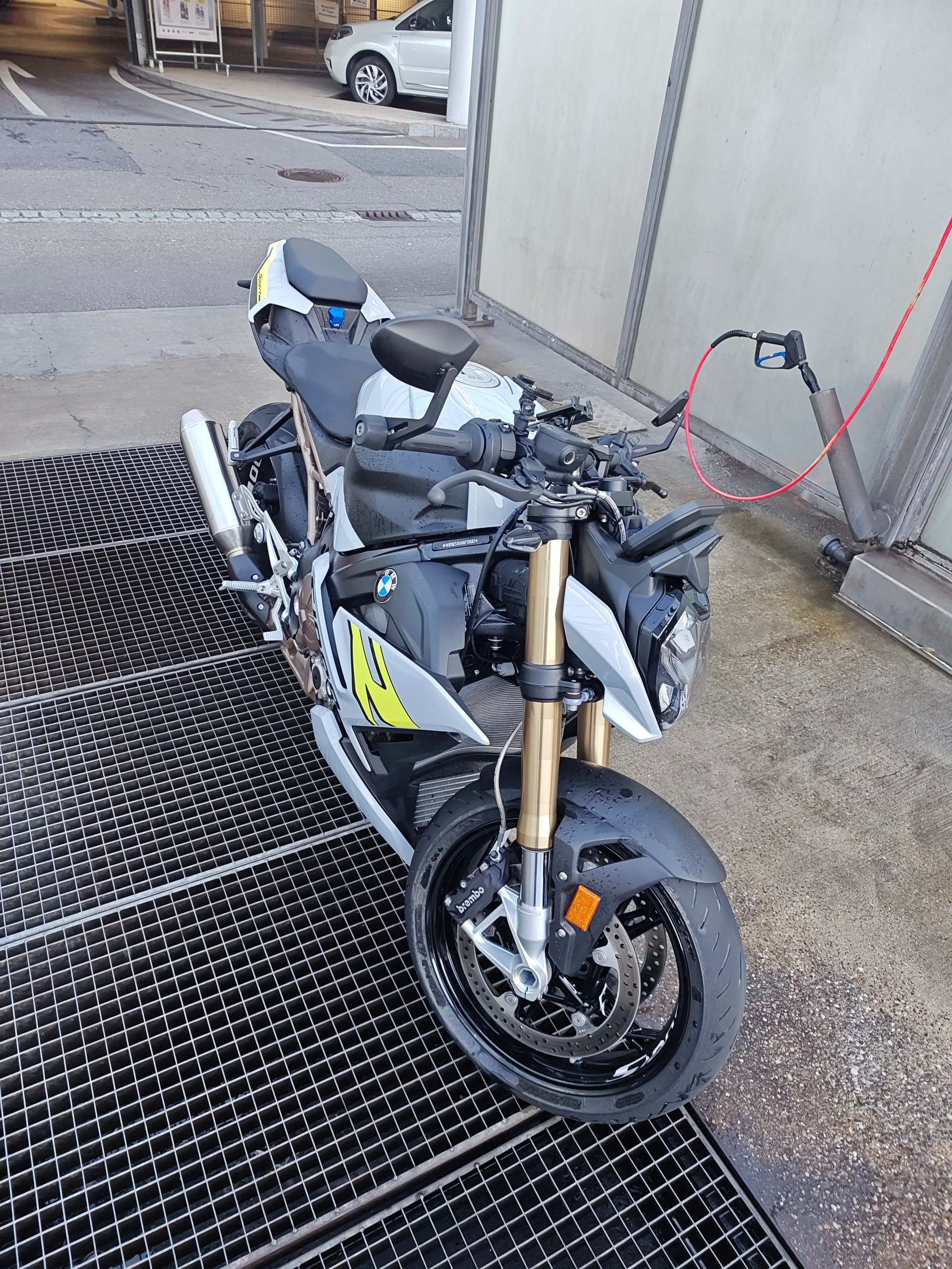 BMW S 1000 R Dynamik Paket-image-1