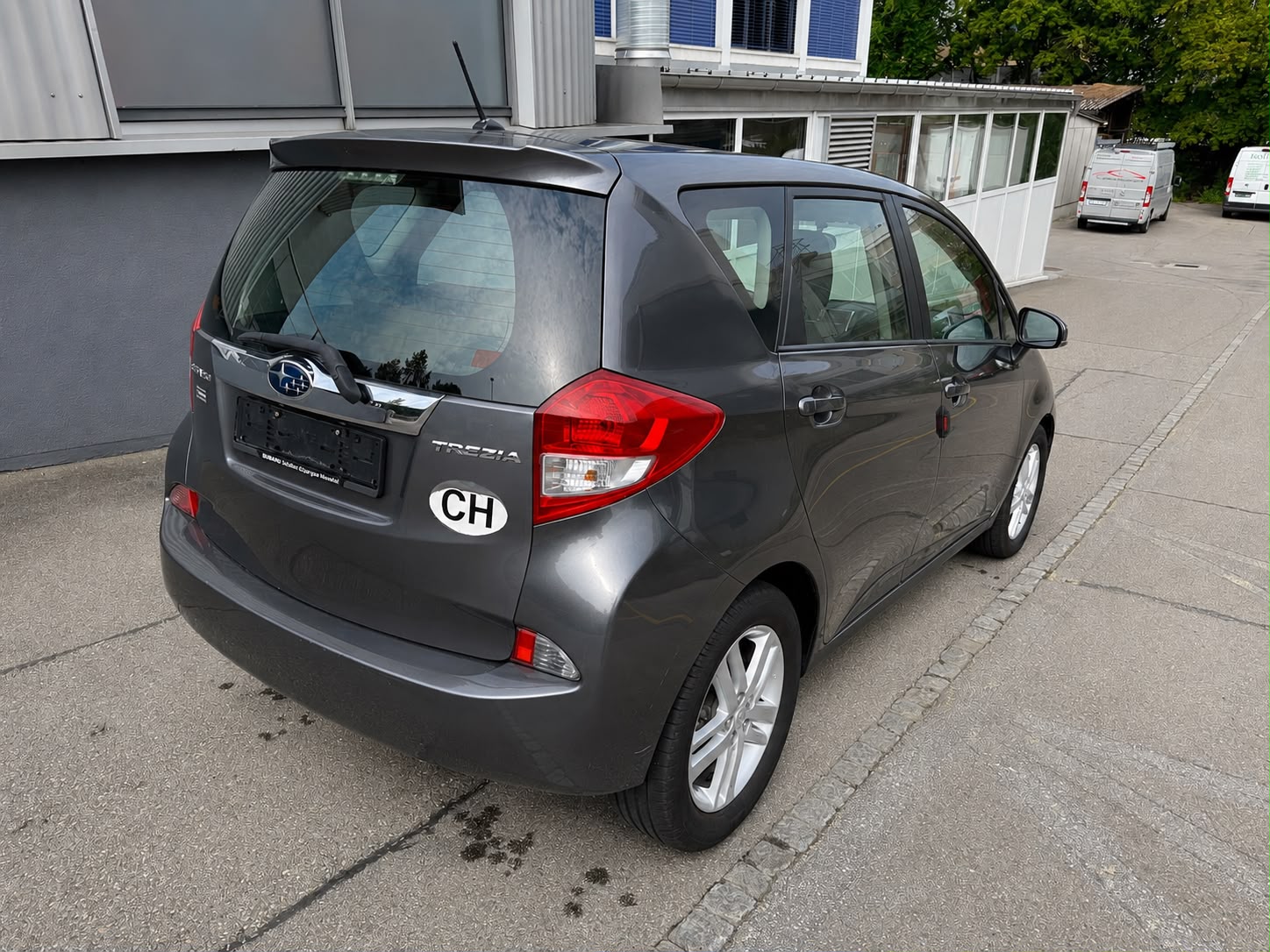 SUBARU Trezia 1.4D Swiss-showroom-element-2