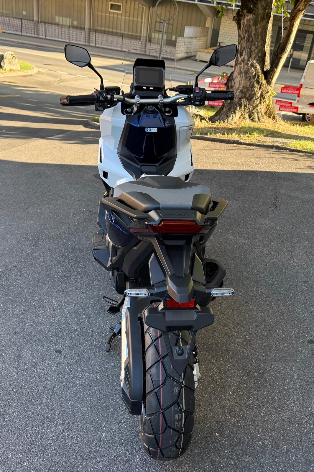 HONDA X-ADV 750 (35kW)-image-8