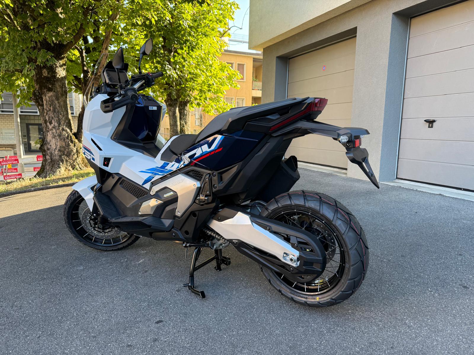 HONDA X-ADV 750 (35kW)-image-4