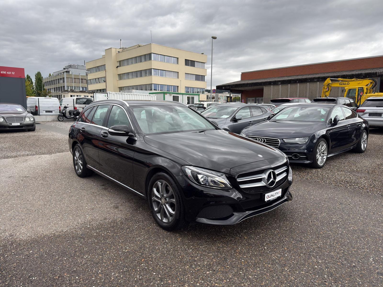 MERCEDES-BENZ C 180 Avantgarde Kombi-showroom-element-2