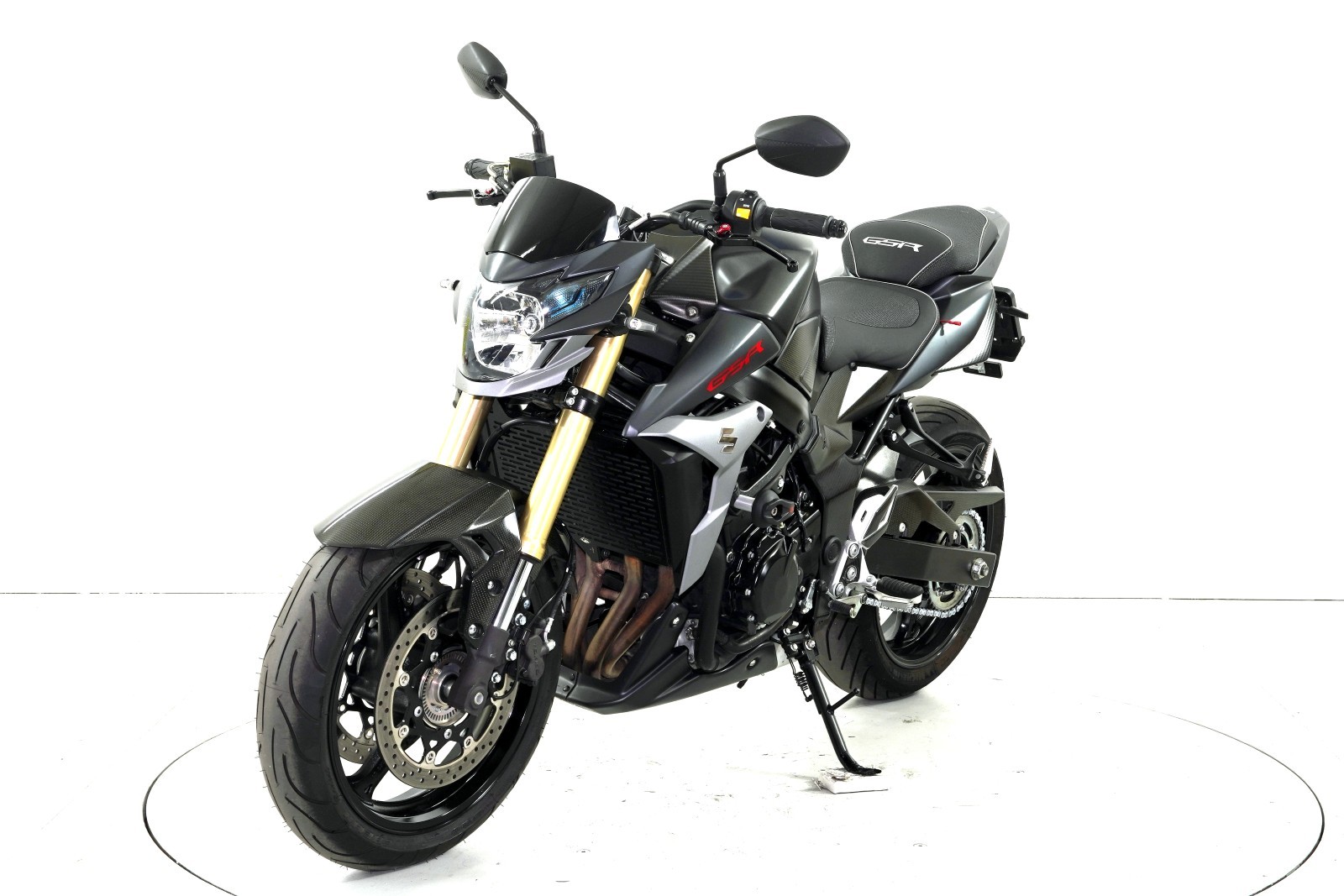 SUZUKI GSR 750 ABS-image-2