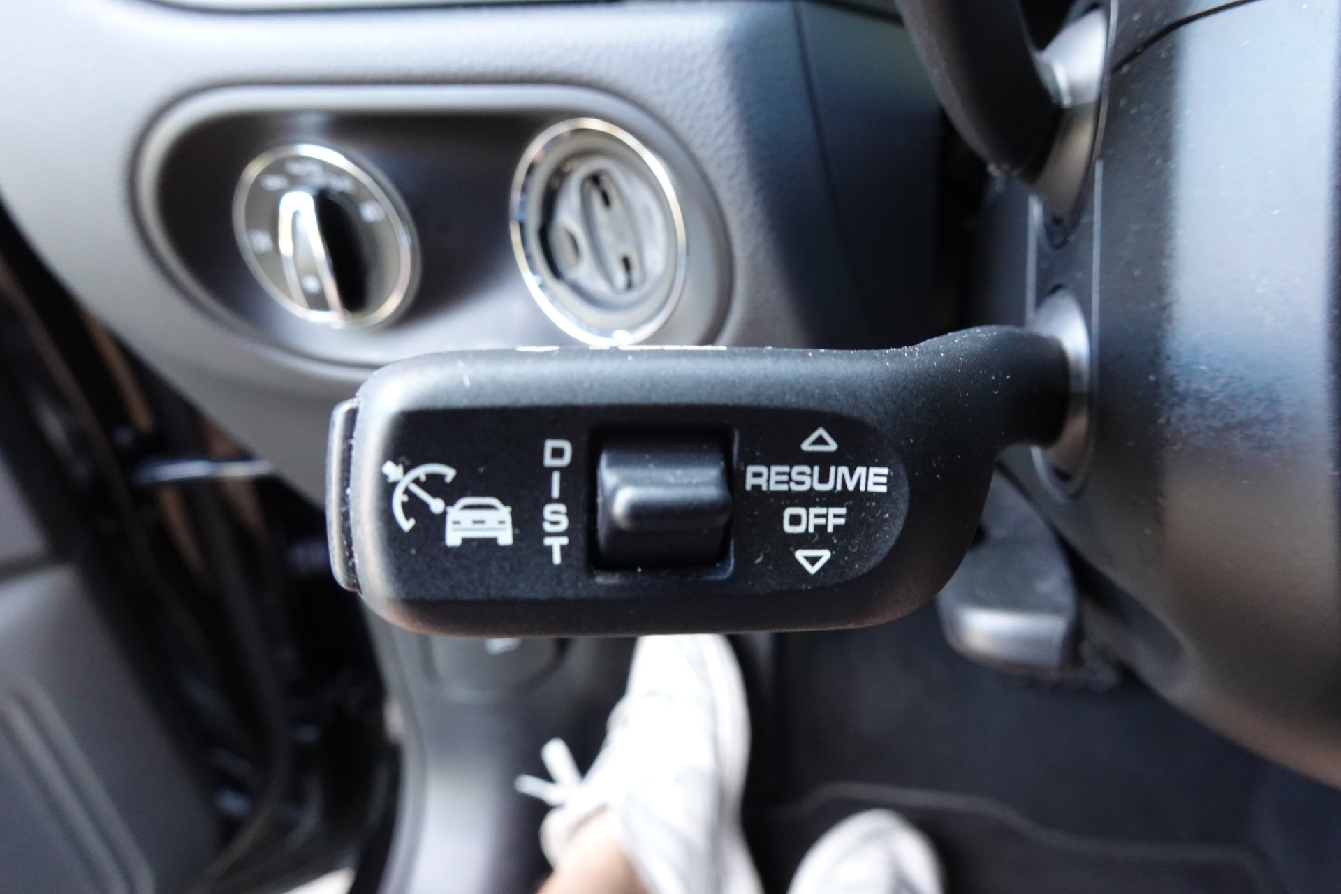 PORSCHE Macan PDK "* CH Auto * Sièges Chauffants * Tempomat Adaptatif * Caméra + Capteurs * Phares LED *"-image-13