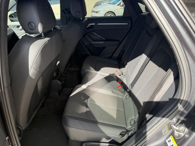 AUDI Q3 Sportback 35 TFSI S line Attraction S-tronic-image-5