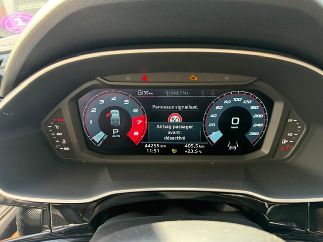 AUDI Q3 Sportback 35 TFSI S line Attraction S-tronic-image-9
