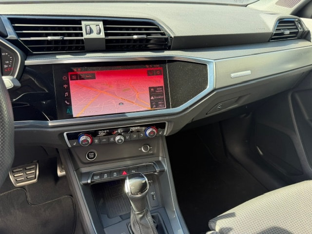 AUDI Q3 Sportback 35 TFSI S line Attraction S-tronic-image-8