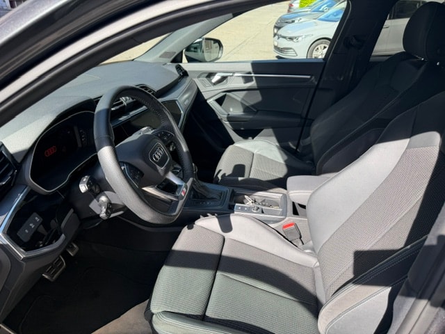 AUDI Q3 Sportback 35 TFSI S line Attraction S-tronic-image-6