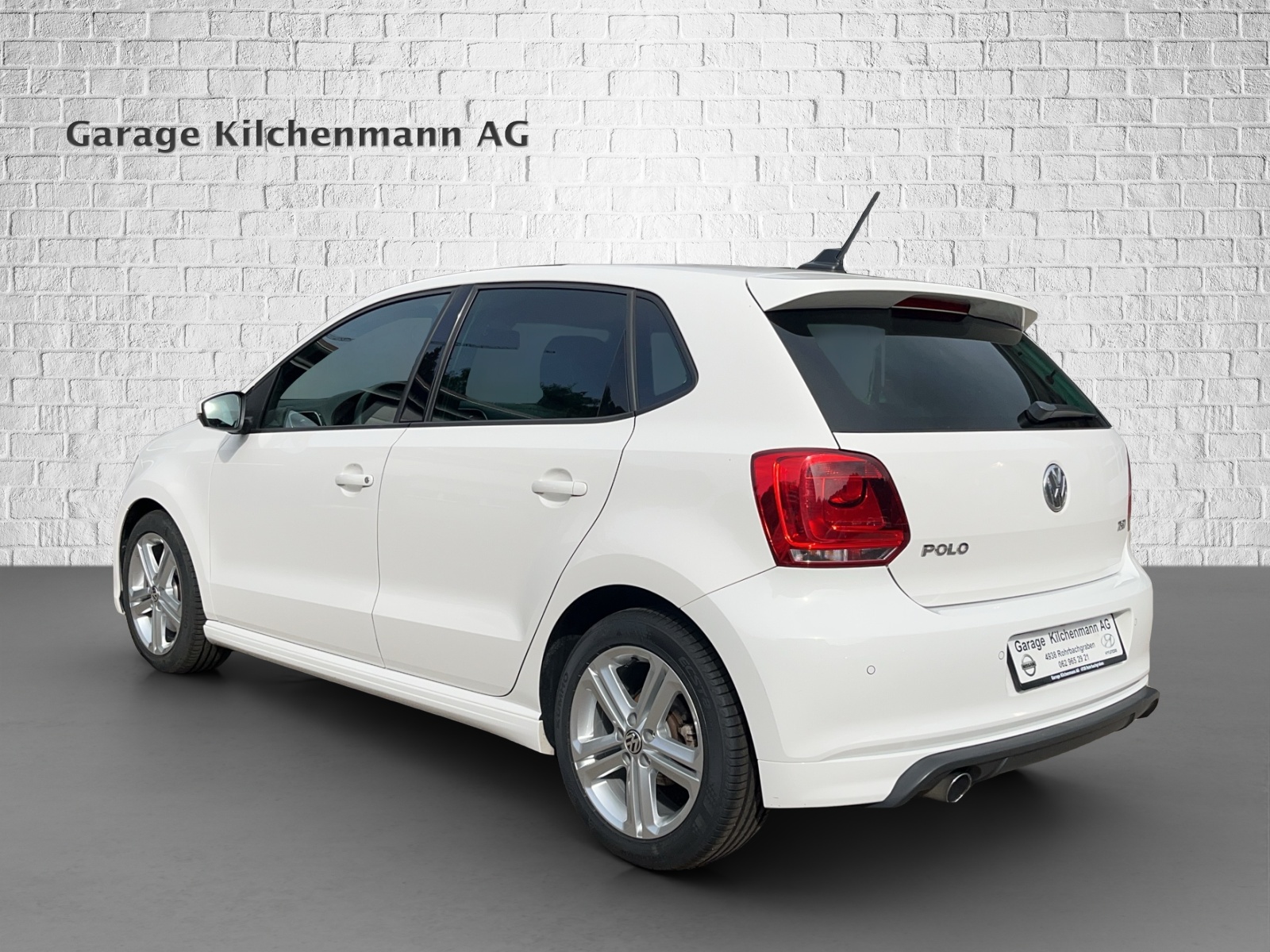 VW Polo 1.2 TSI R-Line Design DSG-showroom-element-2