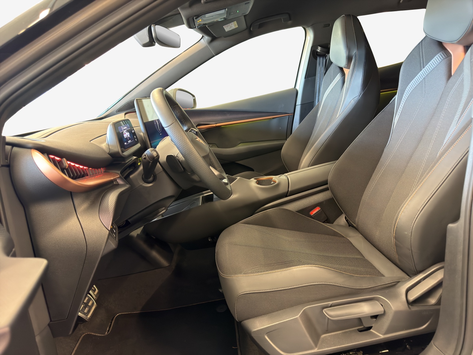 CUPRA Tavascan Type 8 77 kWh VZ-image-7