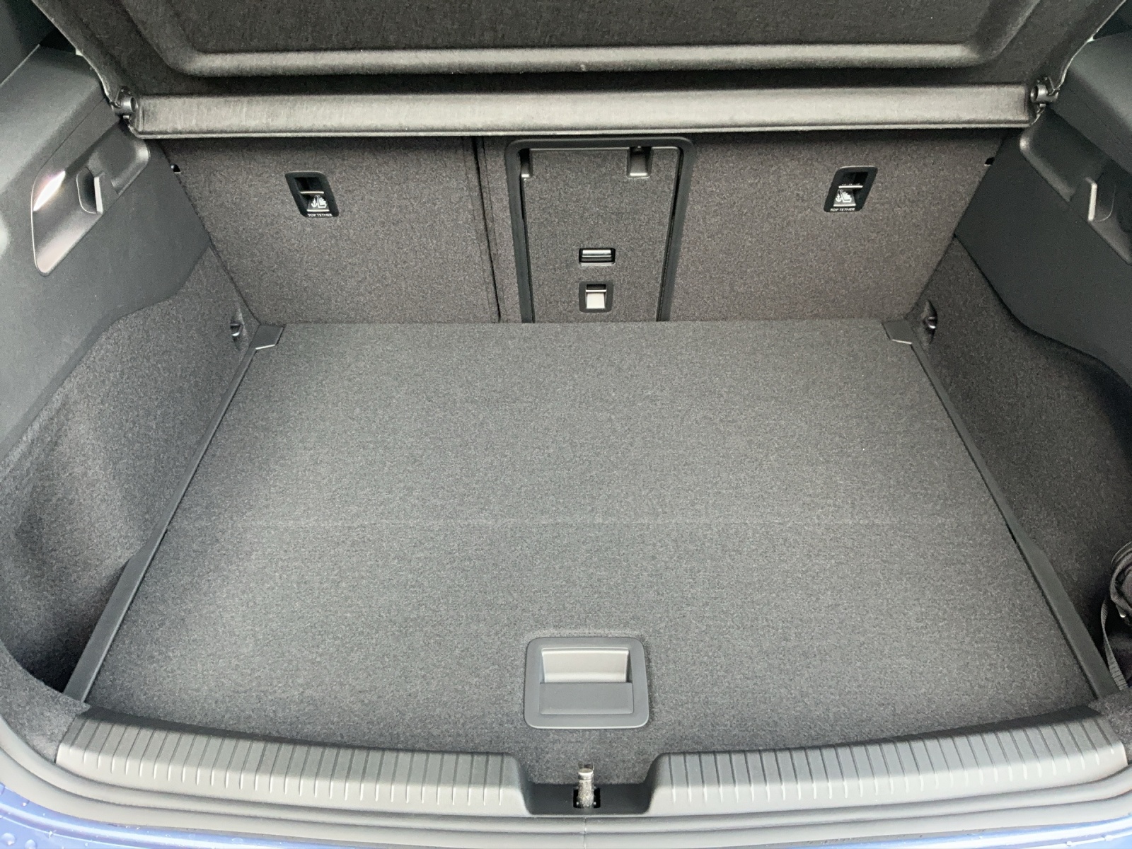 VW ID.3 Neo 58 kWh 190 PS Style-image-11