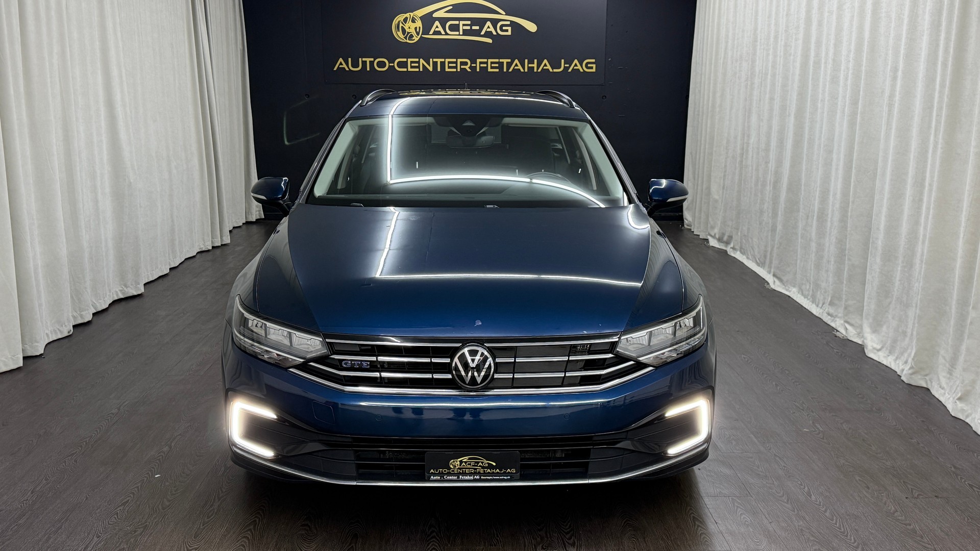 VW Passat Variant 1.4 TSI GTE Hybrid DSG-showroom-element-1
