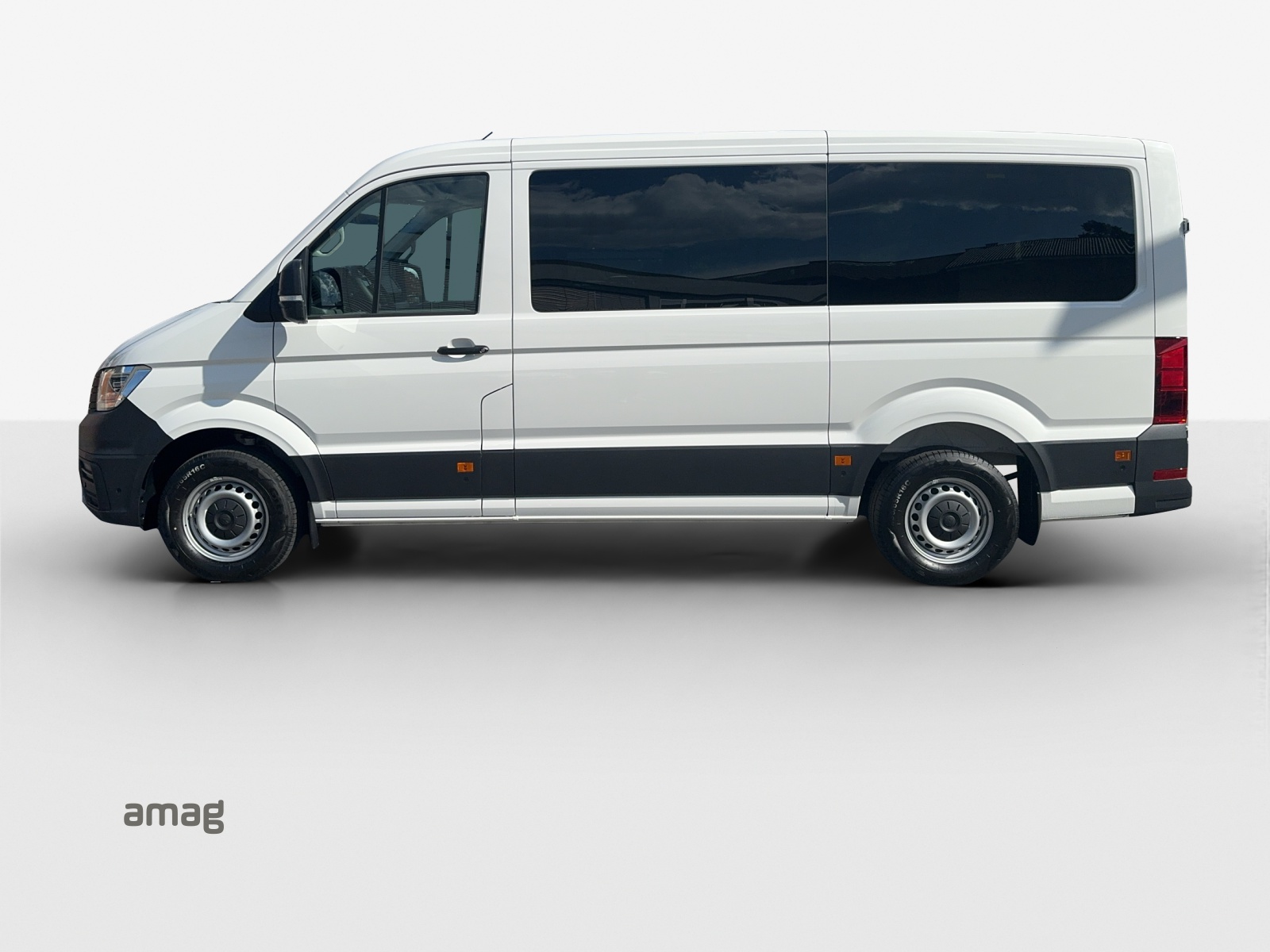VW Crafter 35 2.0 BiTDI L3 4Motion A-showroom-element-1