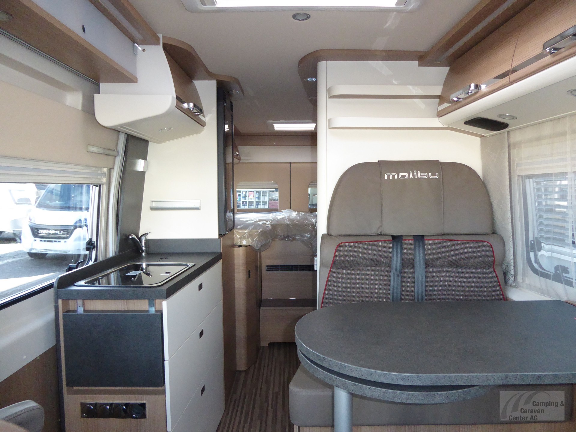 MALIBU Van comfort 640 LE Coupé-image-6