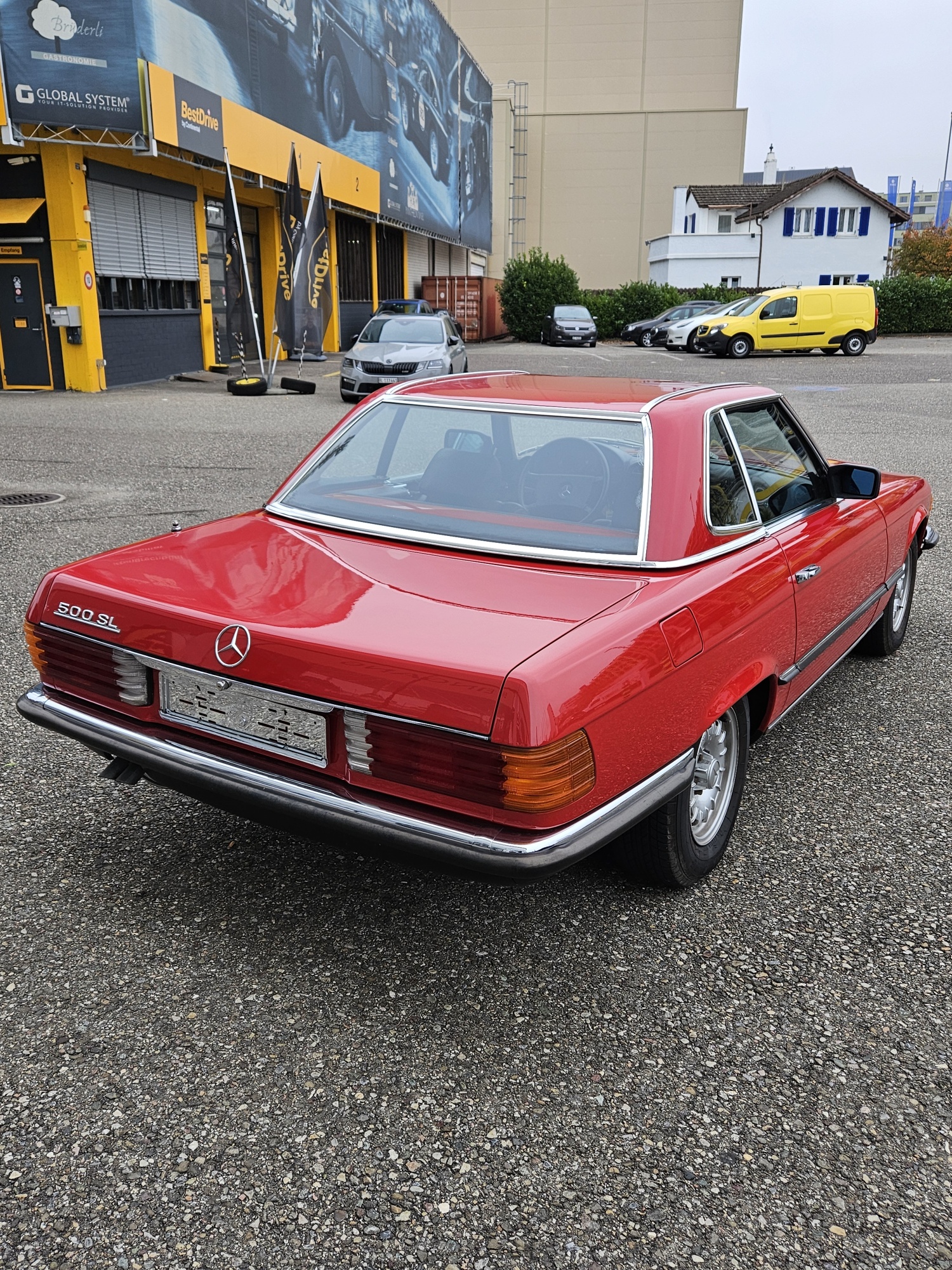 MERCEDES-BENZ SL 500 NEUER PREIS-showroom-element-2