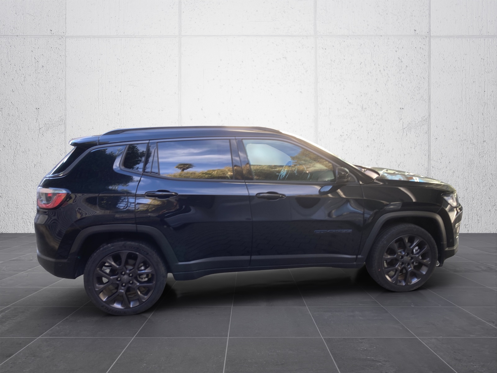 JEEP Compass 1.3 T PHEV S AWD-image-1