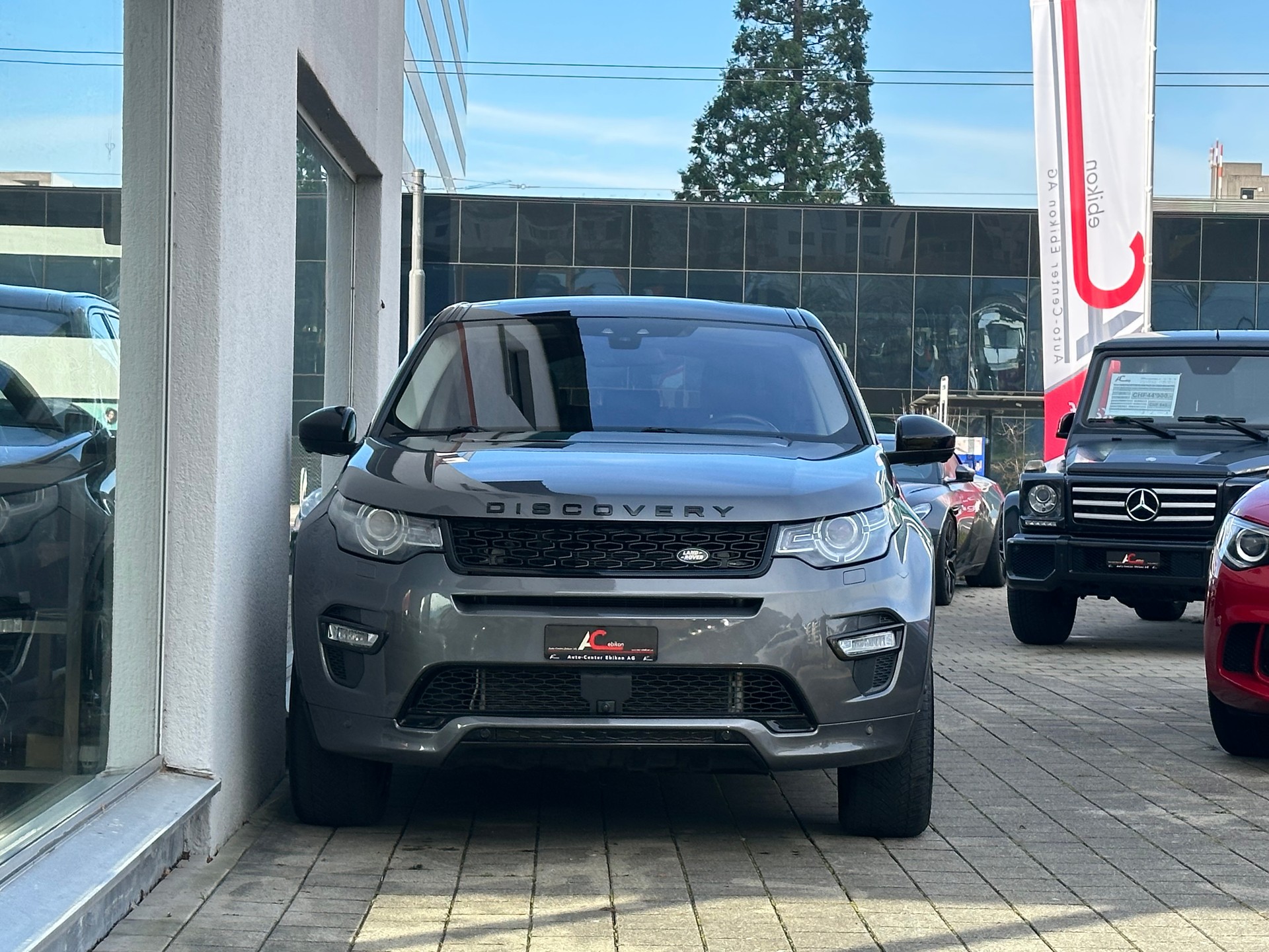 LAND ROVER Discovery Sport 2.0 SD4 SE AT9-showroom-element-3